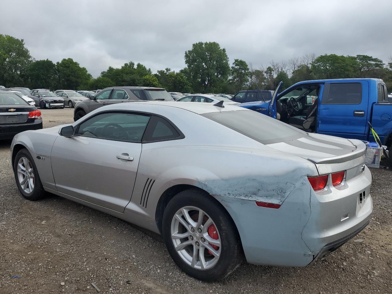 2010 Chevrolet Camaro Ls - Image 2
