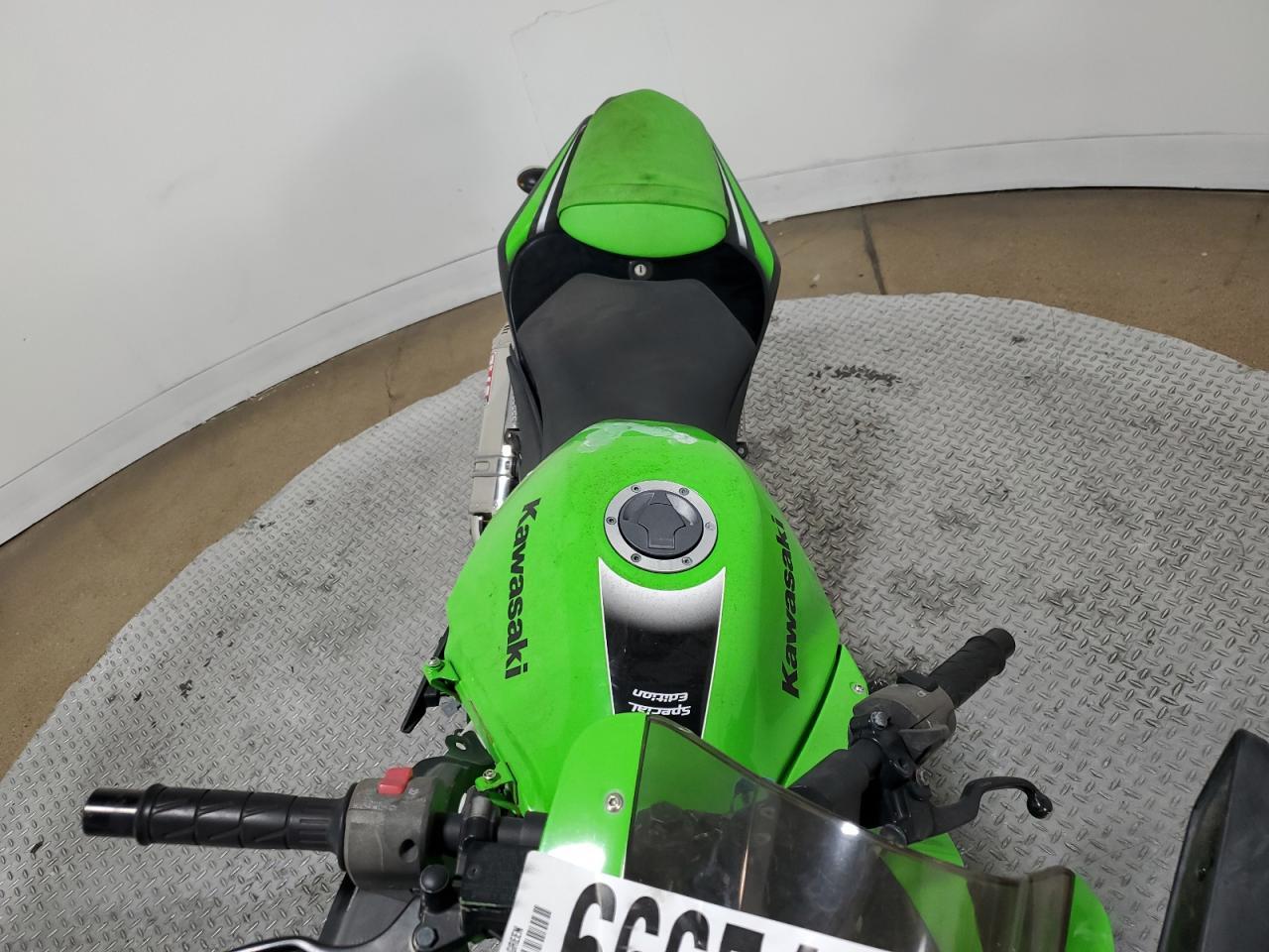 2010 Kawasaki Ex250 J - Фото 5