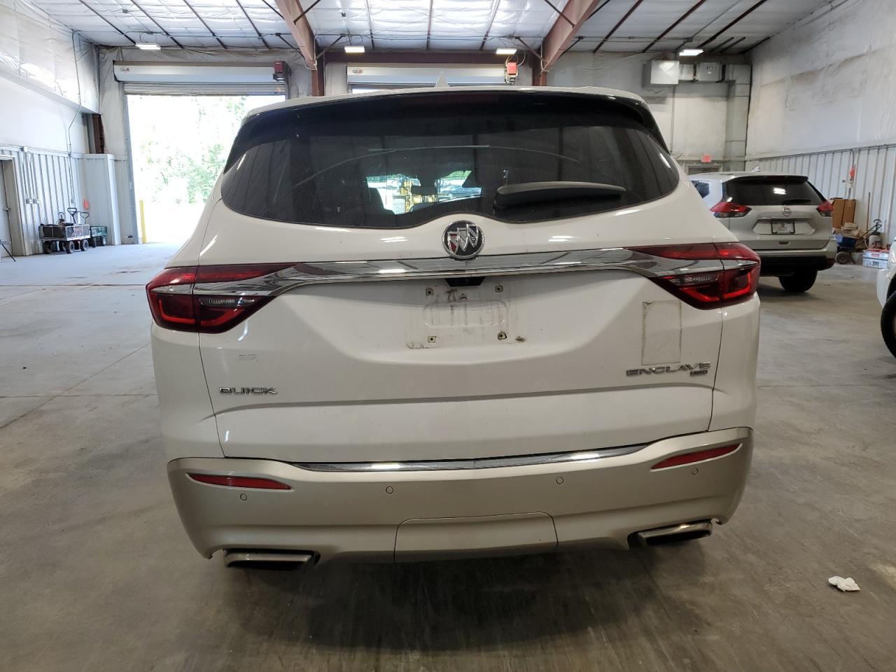 2018 Buick Enclave Avenir - Image 6