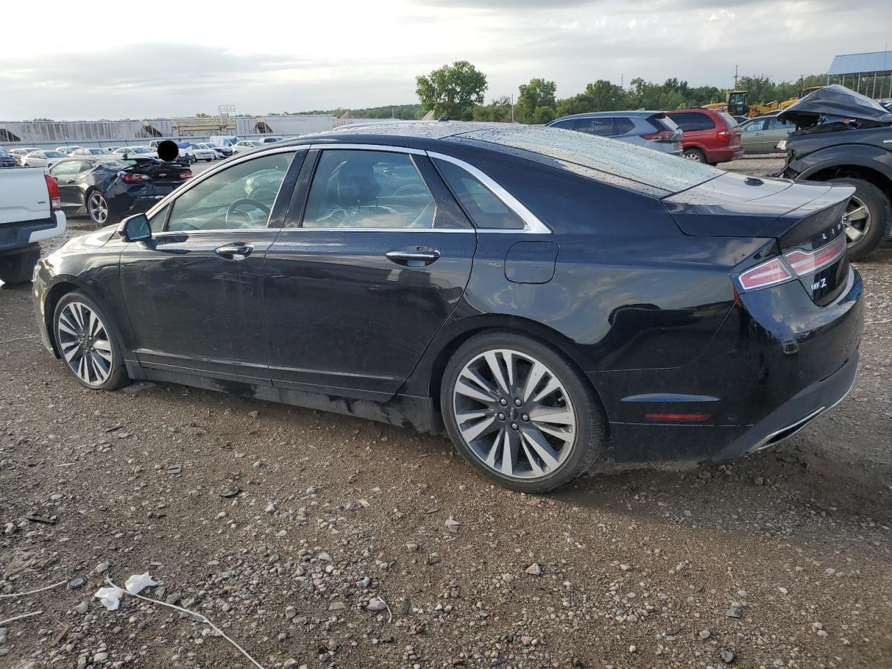 2019 Lincoln Mkz Reserve Ii - Image 2