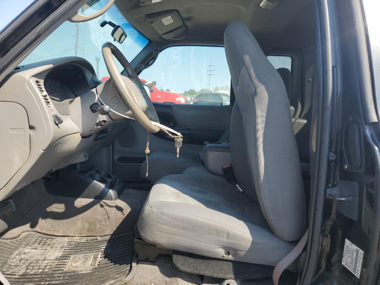 2003 Mazda B4000 Cab Plus - Фото 7