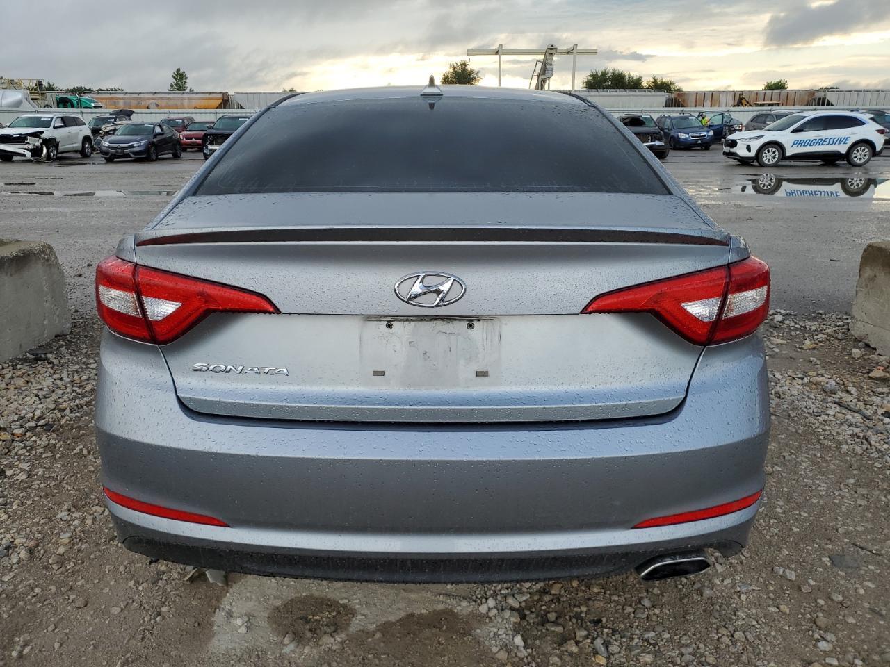2015 Hyundai Sonata Se - Image 6