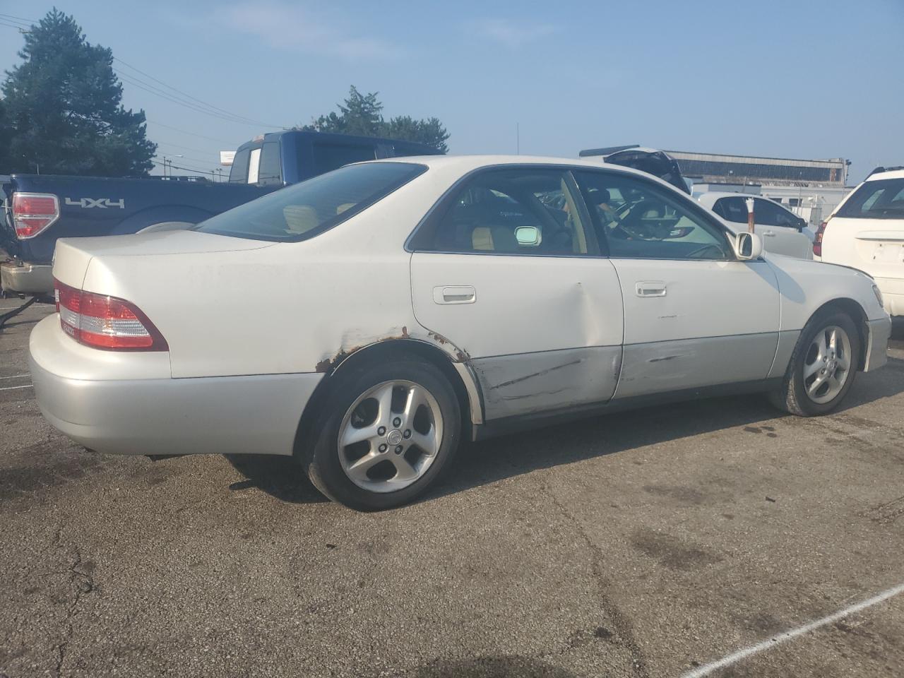 2000 Lexus Es 300 - Фото 3