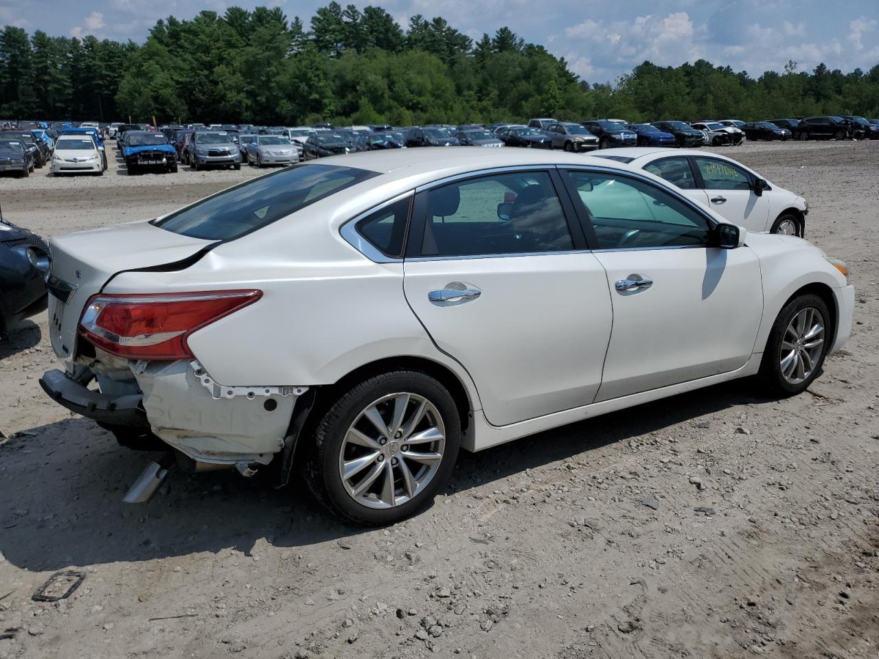 2013 Nissan Altima 2.5 - Image 3