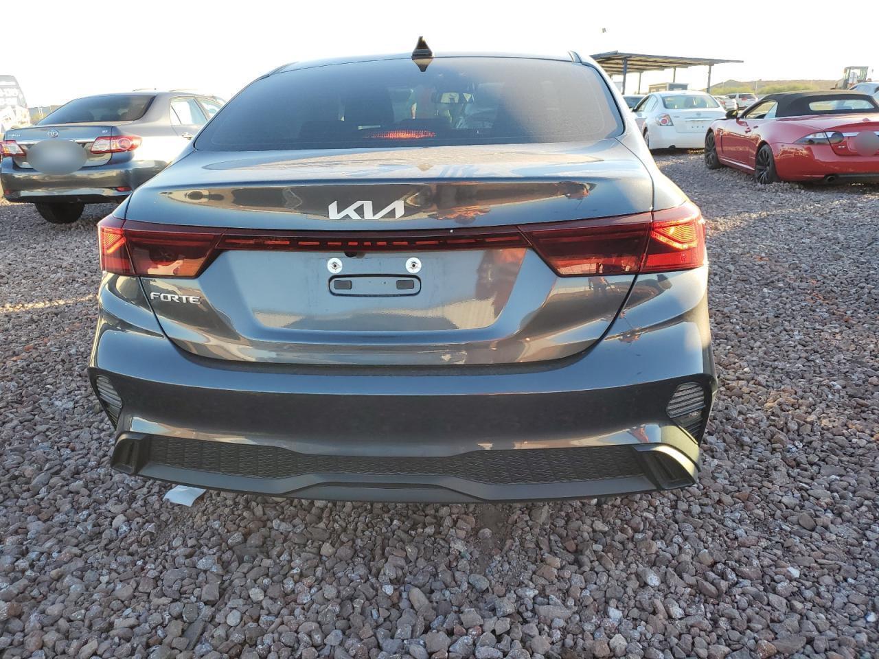 2023 Kia Forte Lx - Фото 6