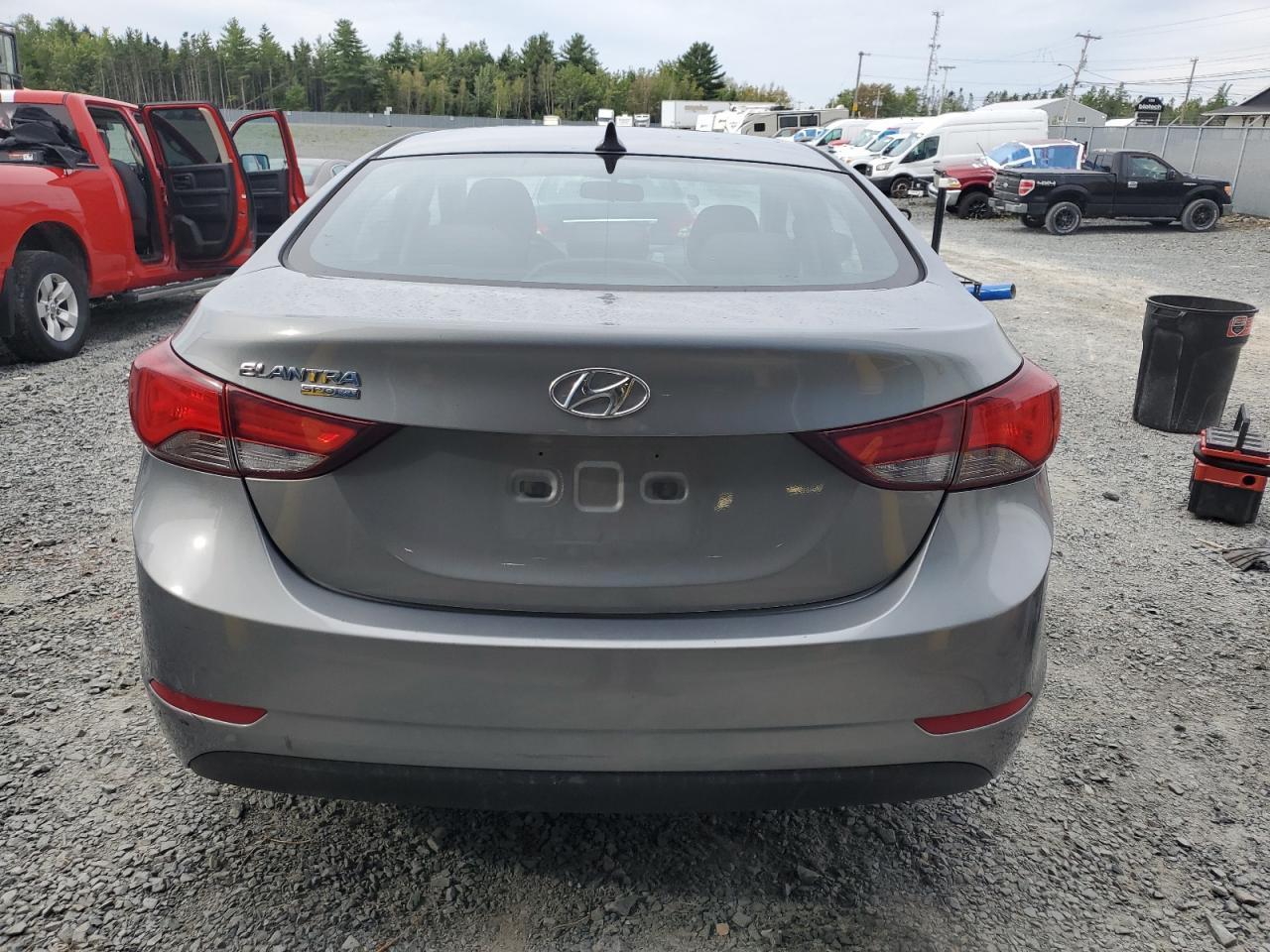 2015 Hyundai Elantra Se - Фото 6