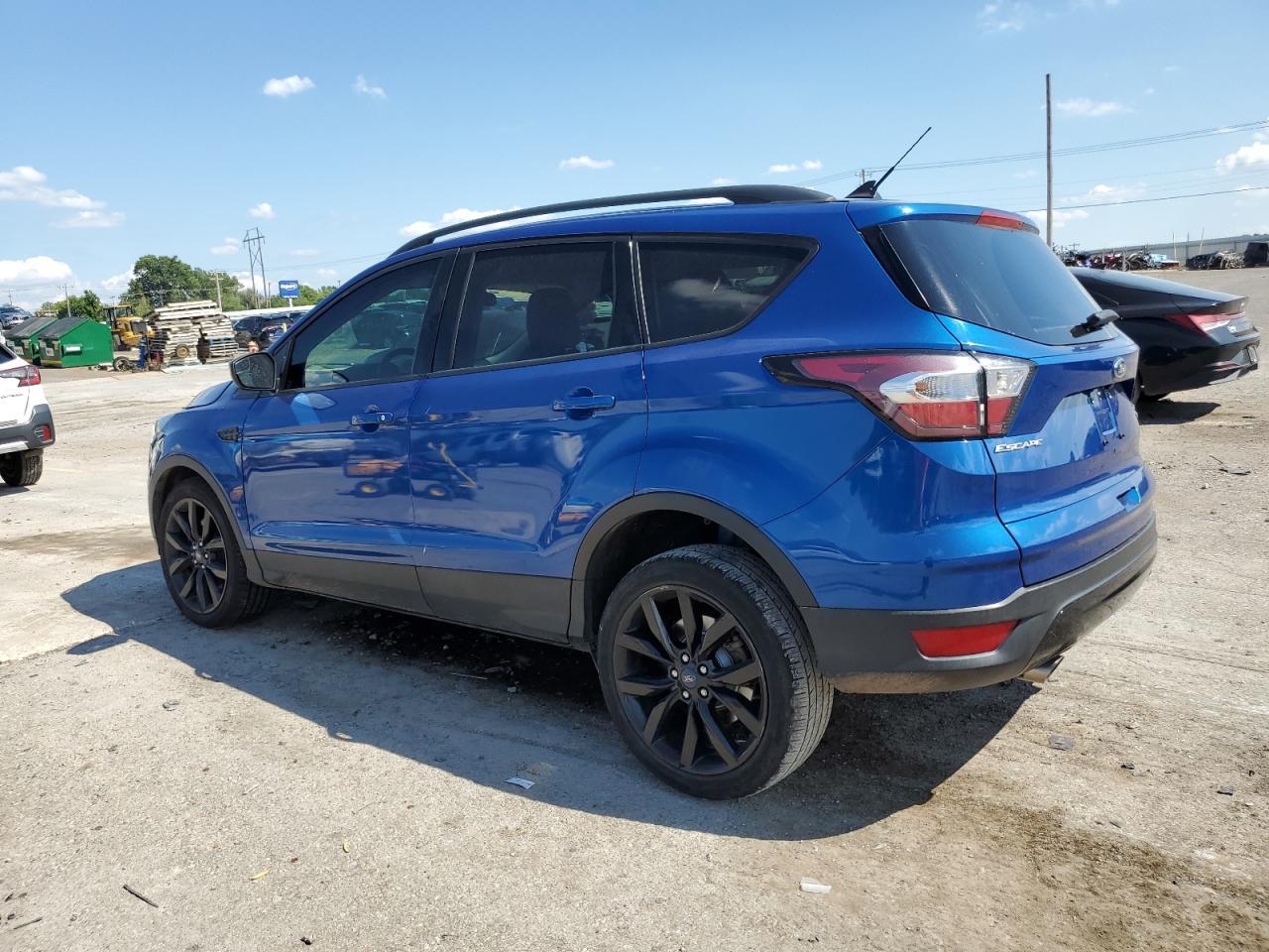 2018 Ford Escape Se - Фото 2