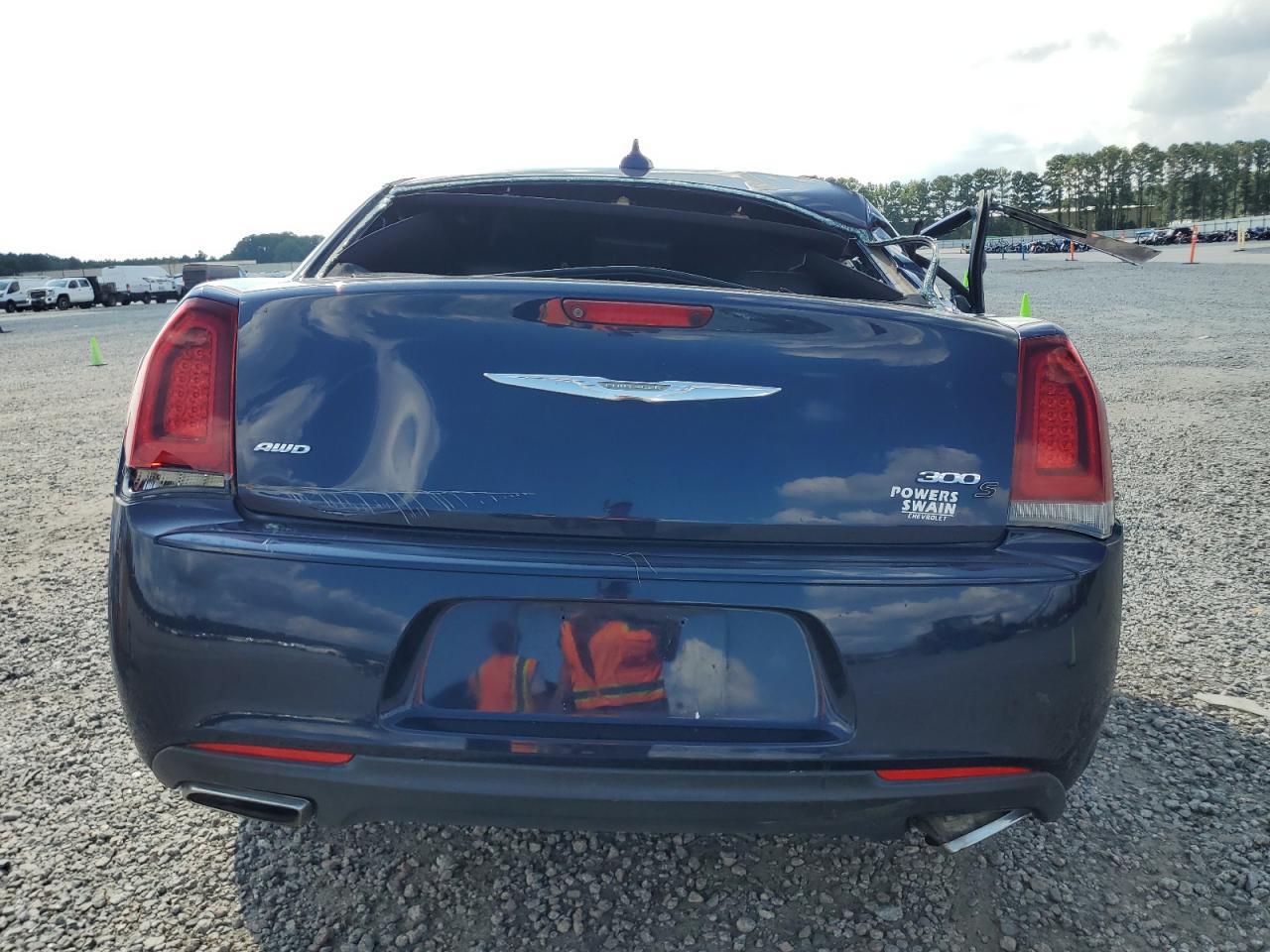 2016 Chrysler 300 S - Фото 6