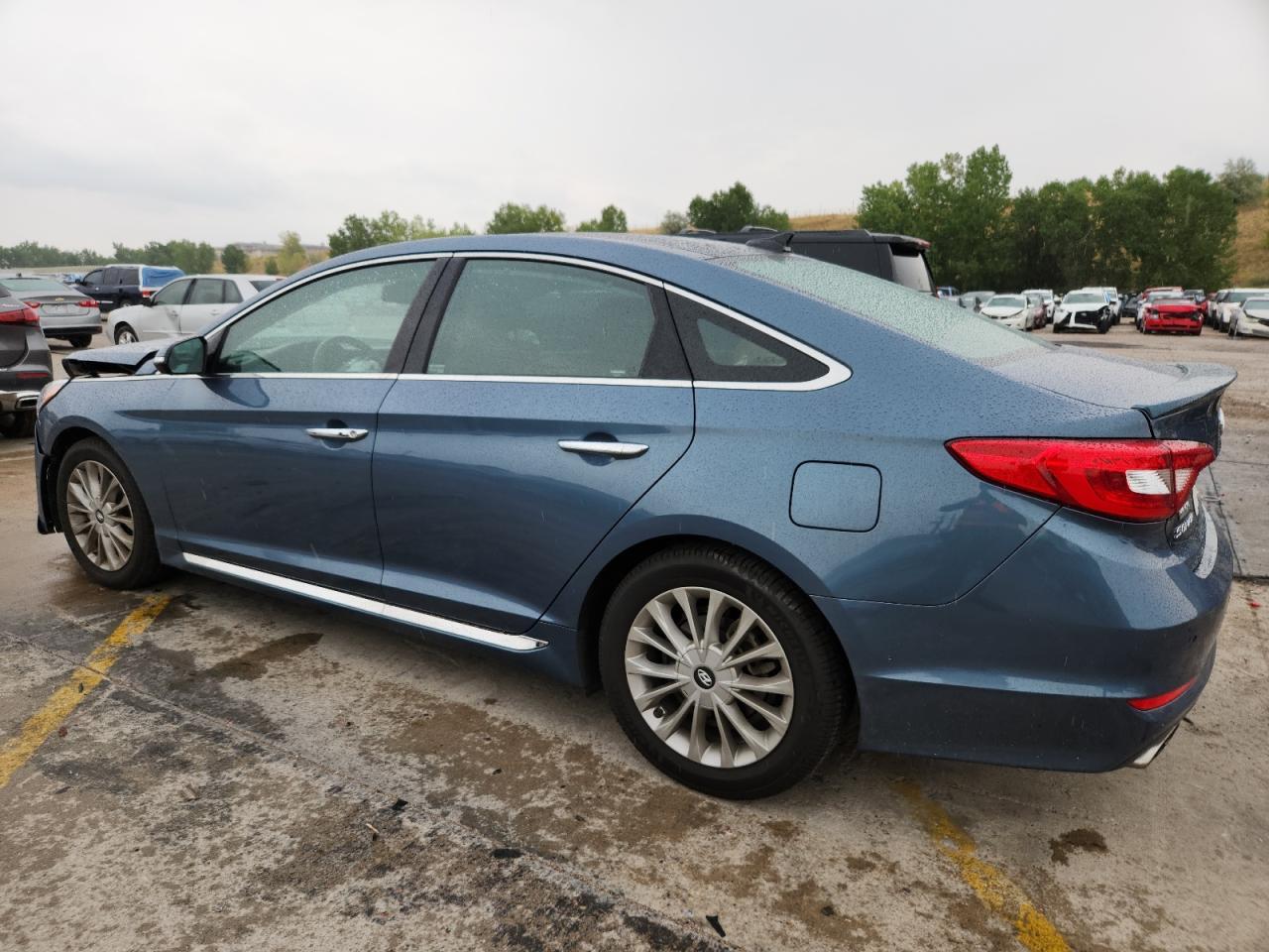 2015 Hyundai Sonata - Фото 2