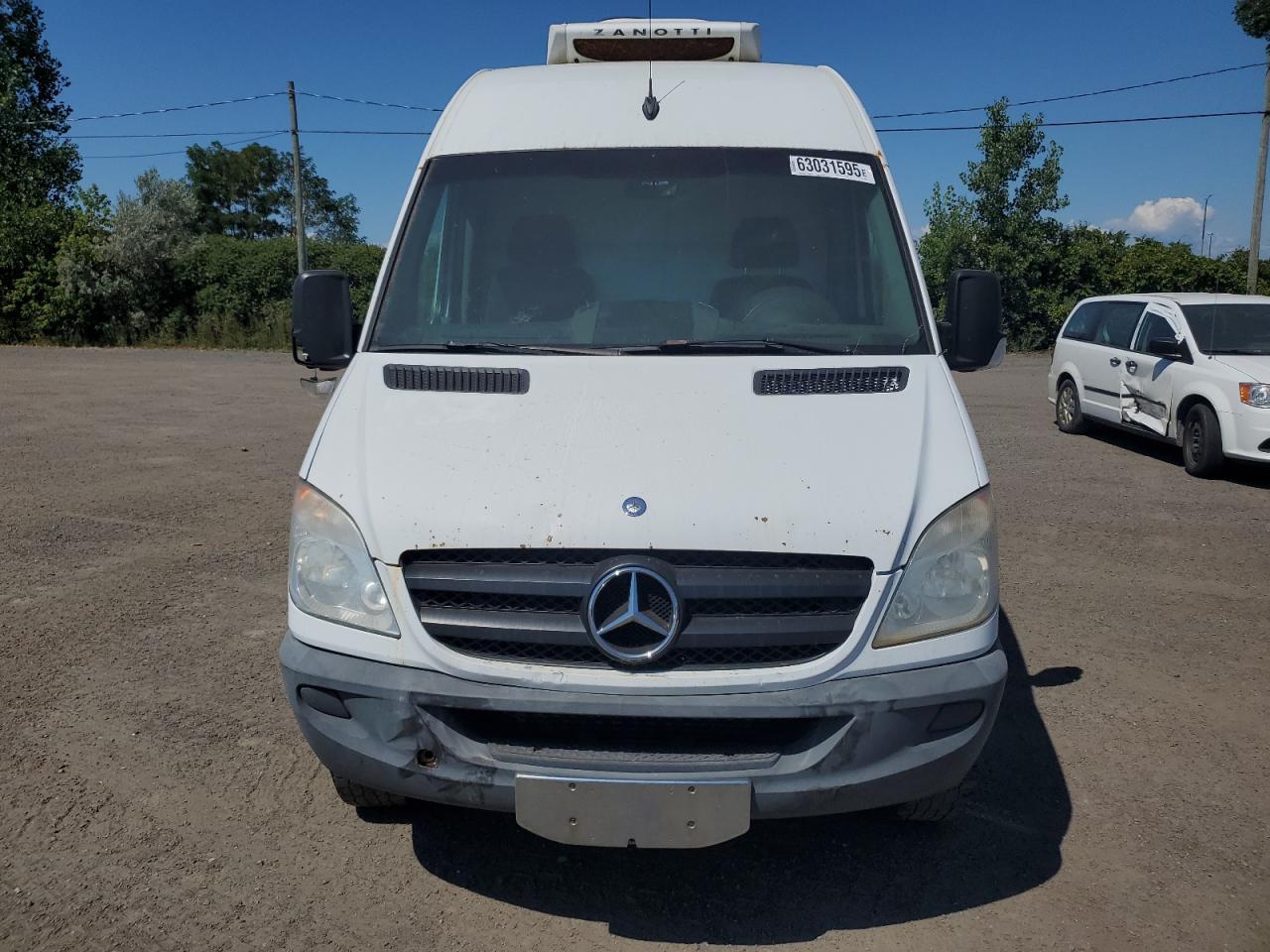 2013 Mercedes-Benz Sprinter 2500 - Image 5
