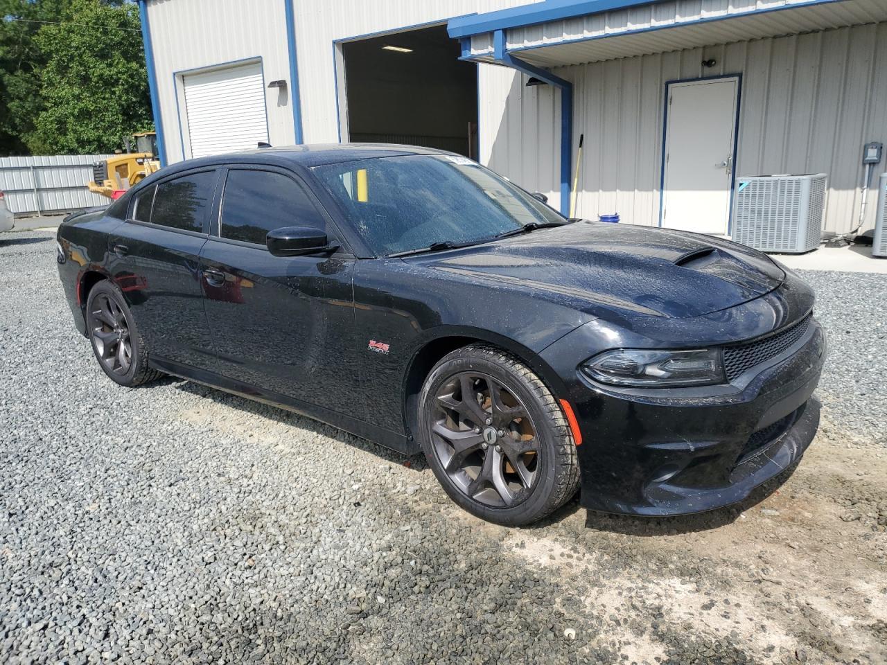 2018 Dodge Charger R/T - Image 4