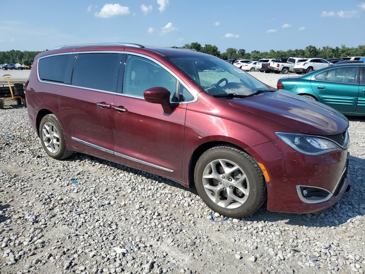 2019 Chrysler Pacifica Touring L Plus - Image 4