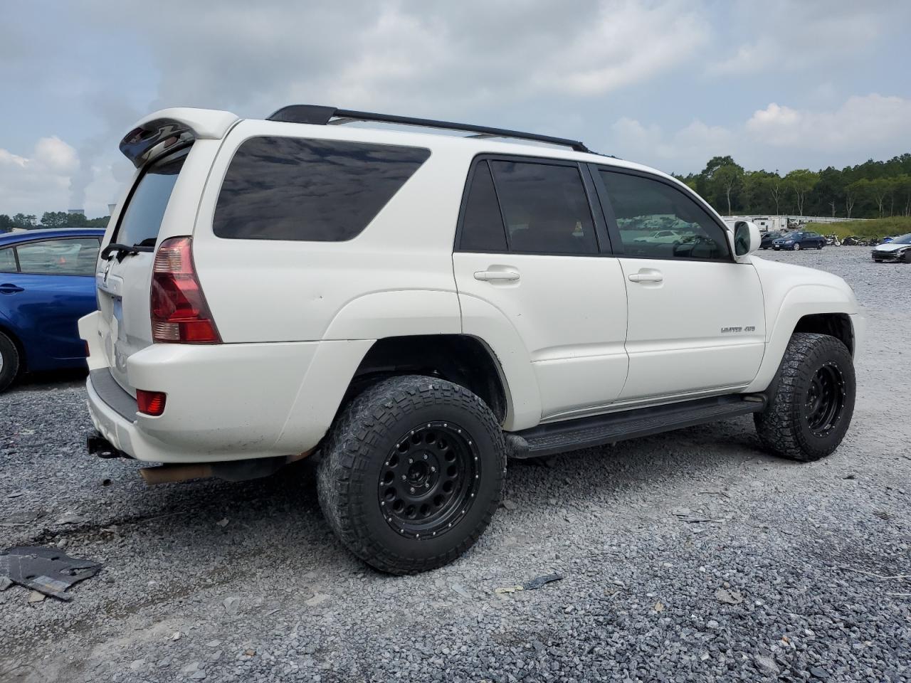 2005 Toyota 4Runner Limited - Image 3