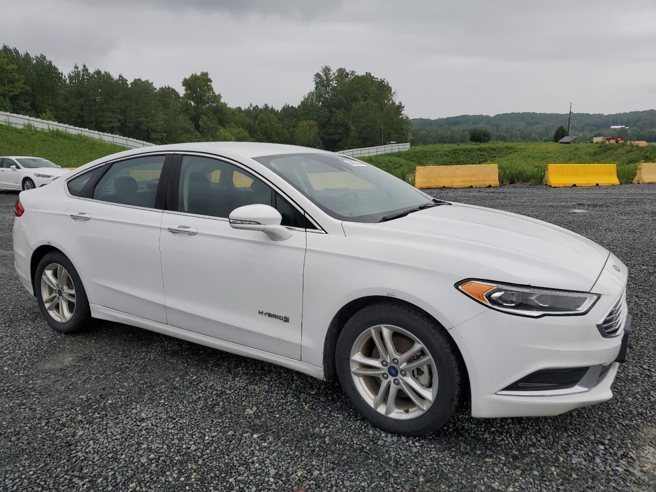 2018 Ford Fusion Se Hybrid - Image 4