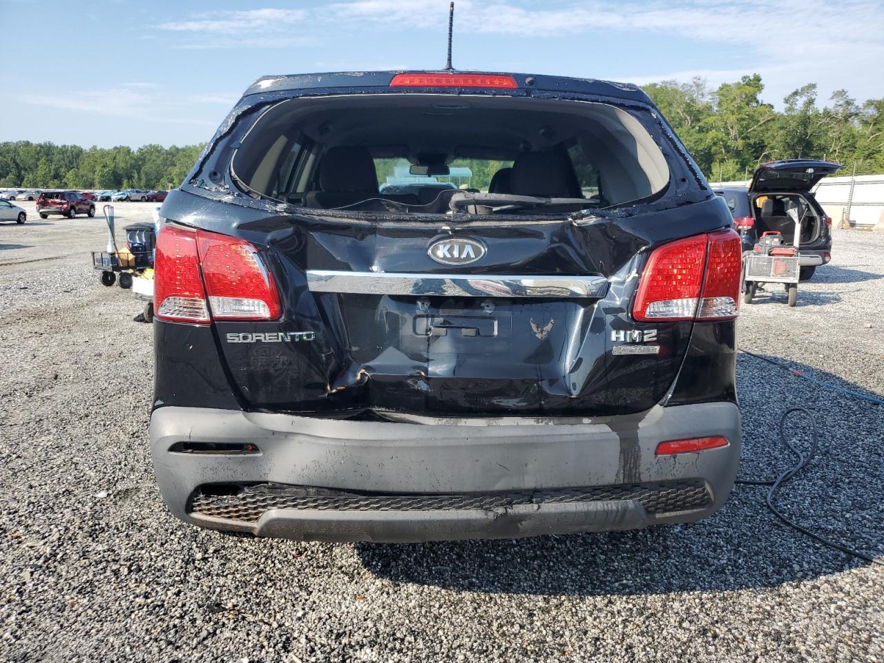2012 Kia Sorento Lx - Image 6