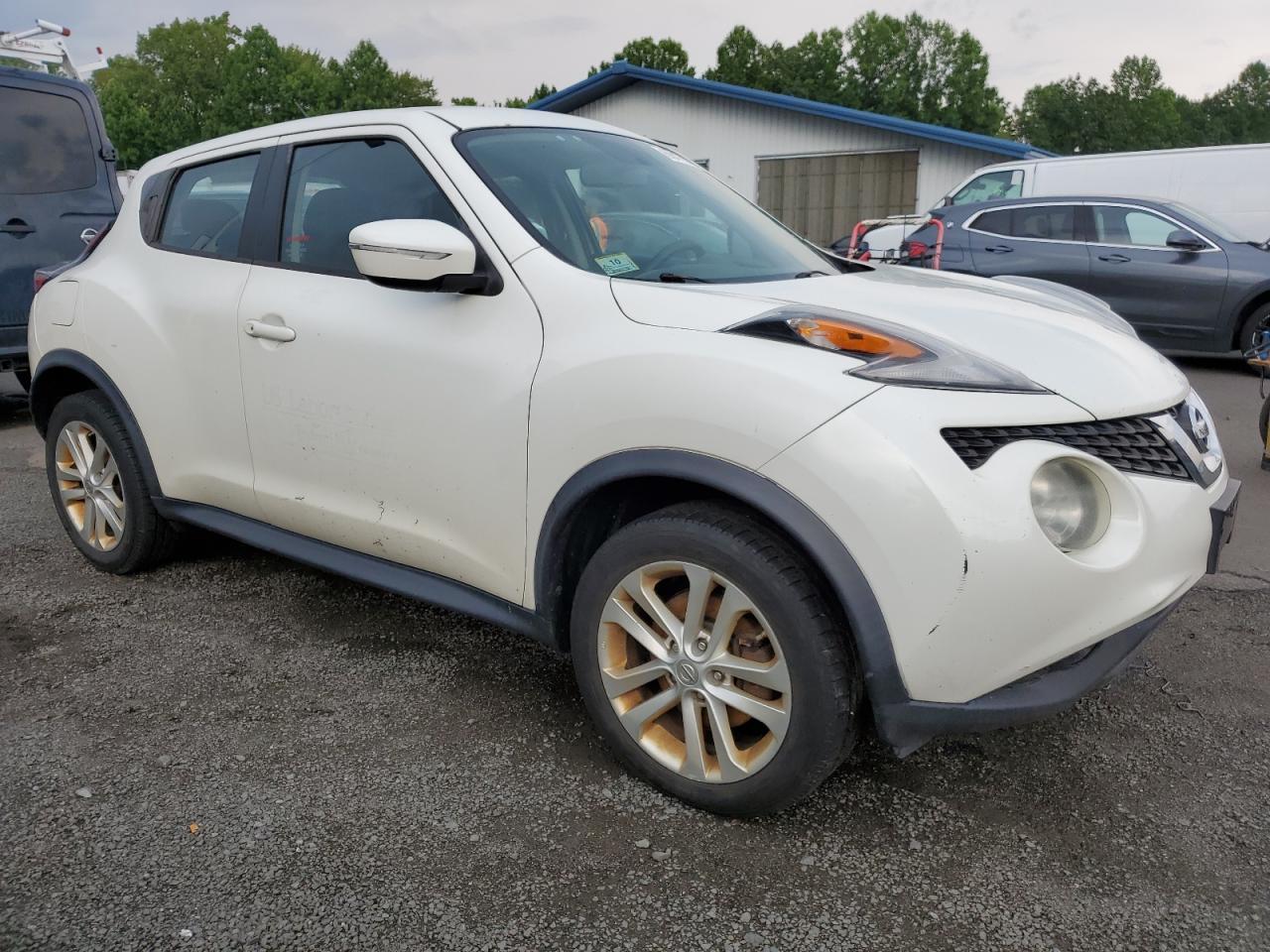 2015 Nissan Juke S - Image 4