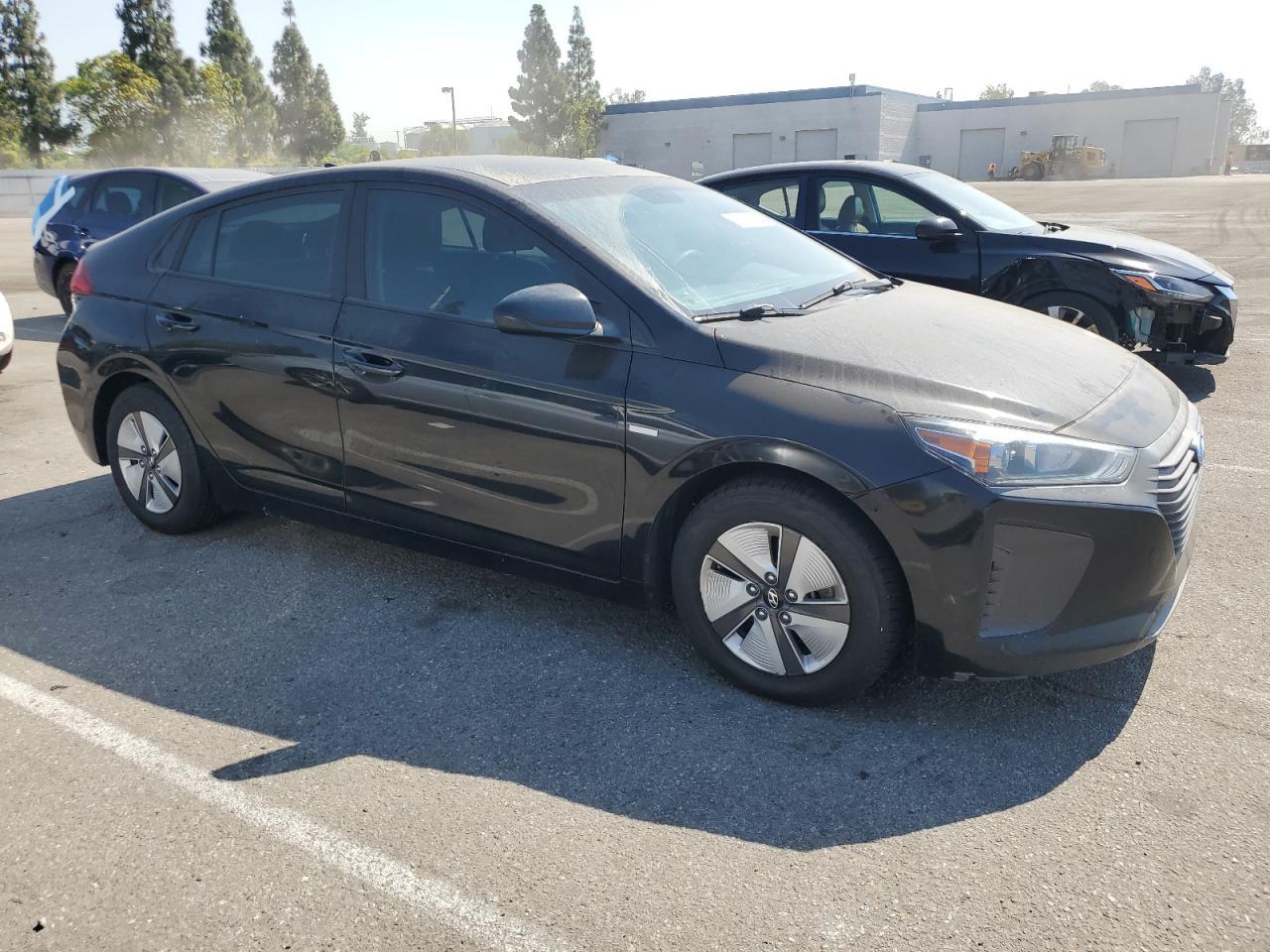 2017 Hyundai Ioniq Blue - Image 4
