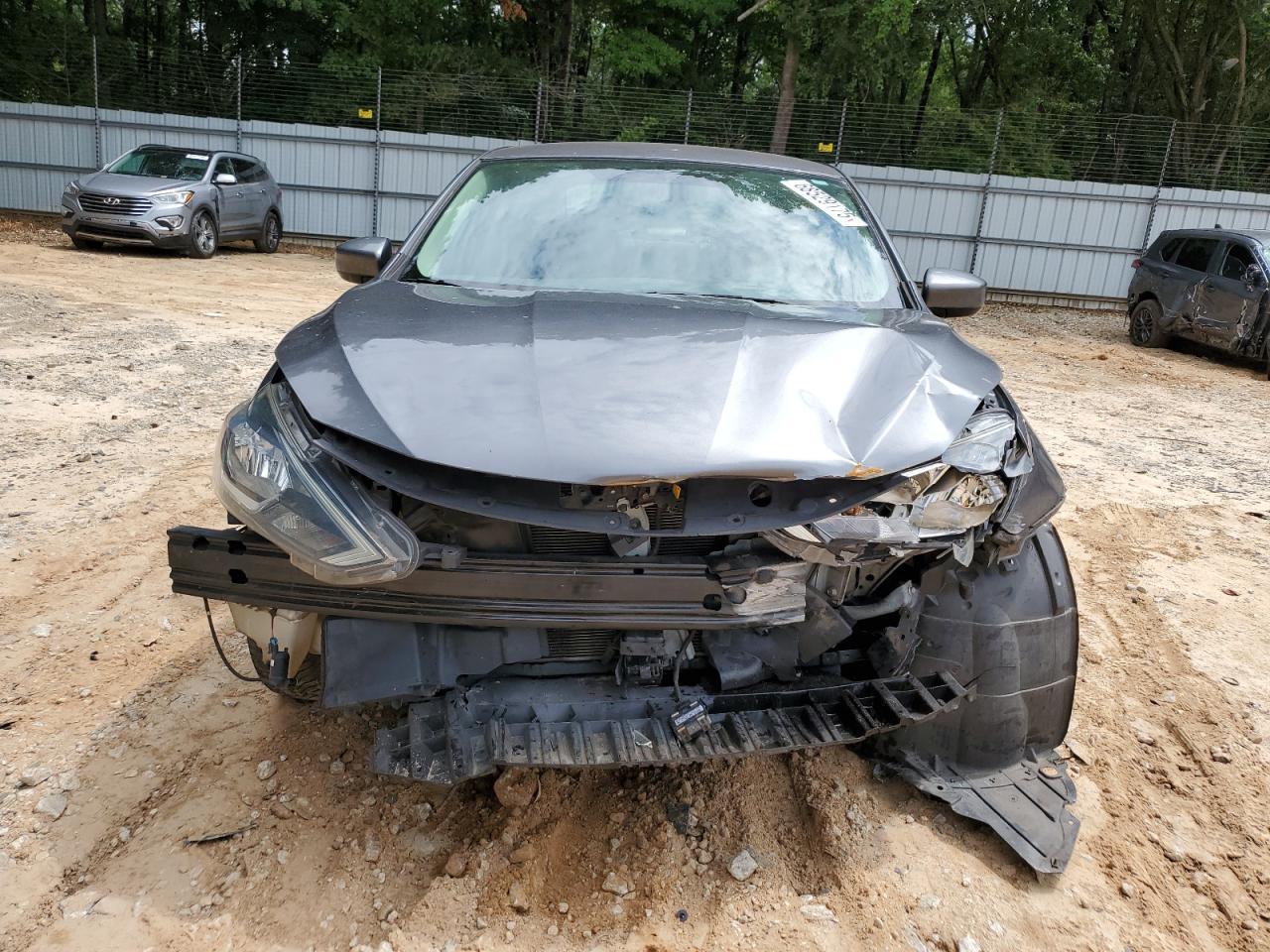 2019 Nissan Sentra S - Фото 5