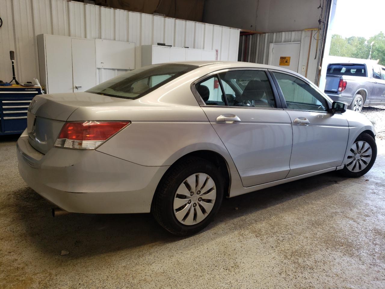 2010 Honda Accord Lx - Image 3