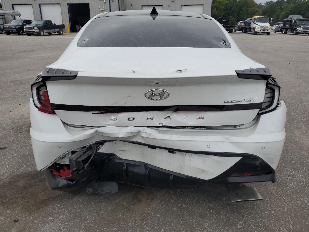 2021 Hyundai Sonata Limited - Image 6