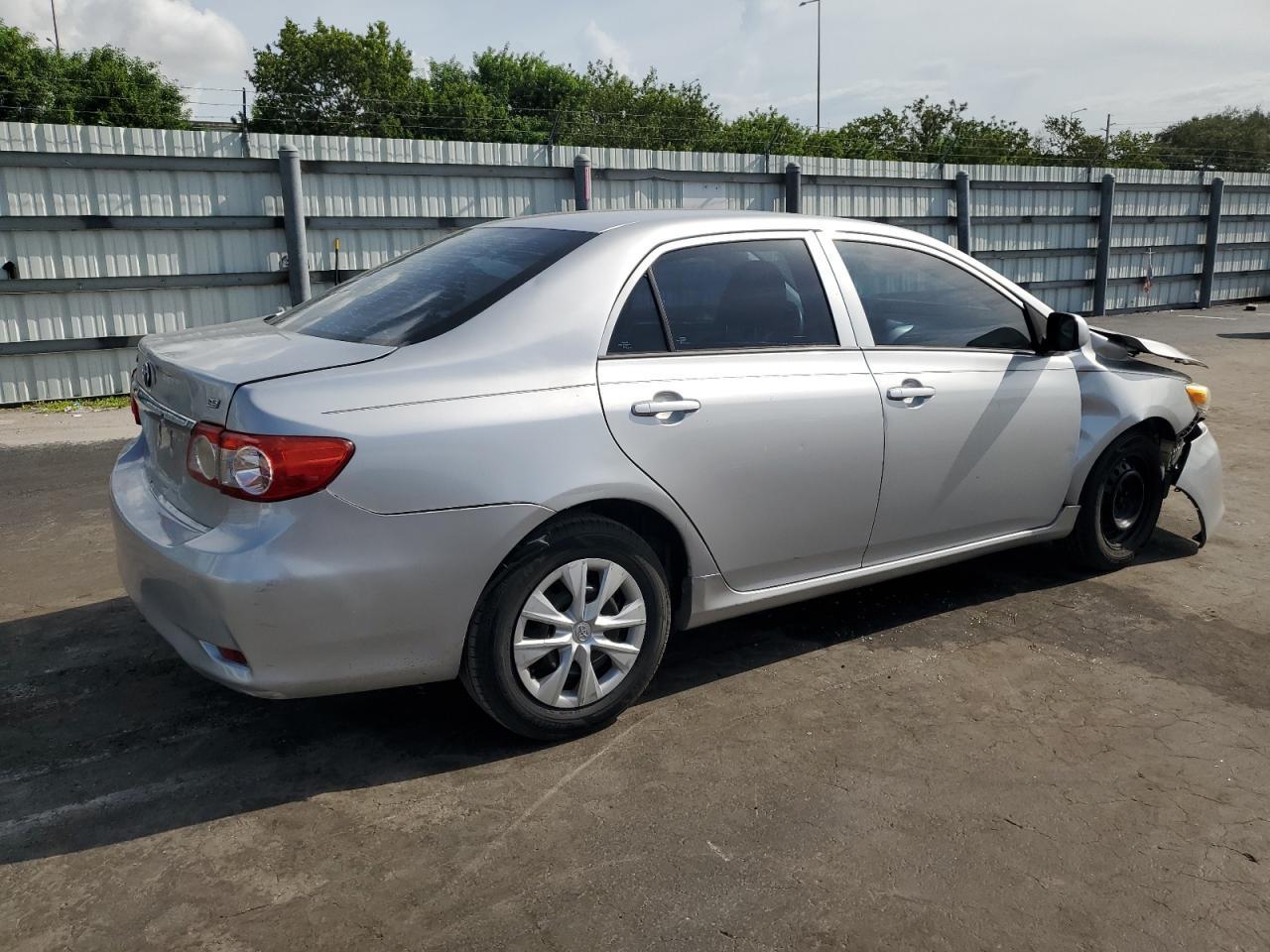 2013 Toyota Corolla Base Base - Image 3