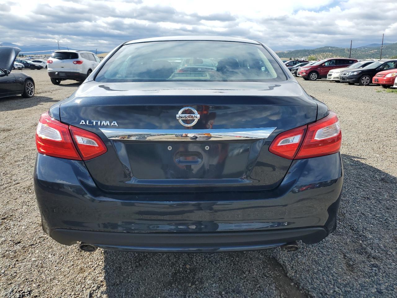 2016 Nissan Altima 2.5 - Image 6
