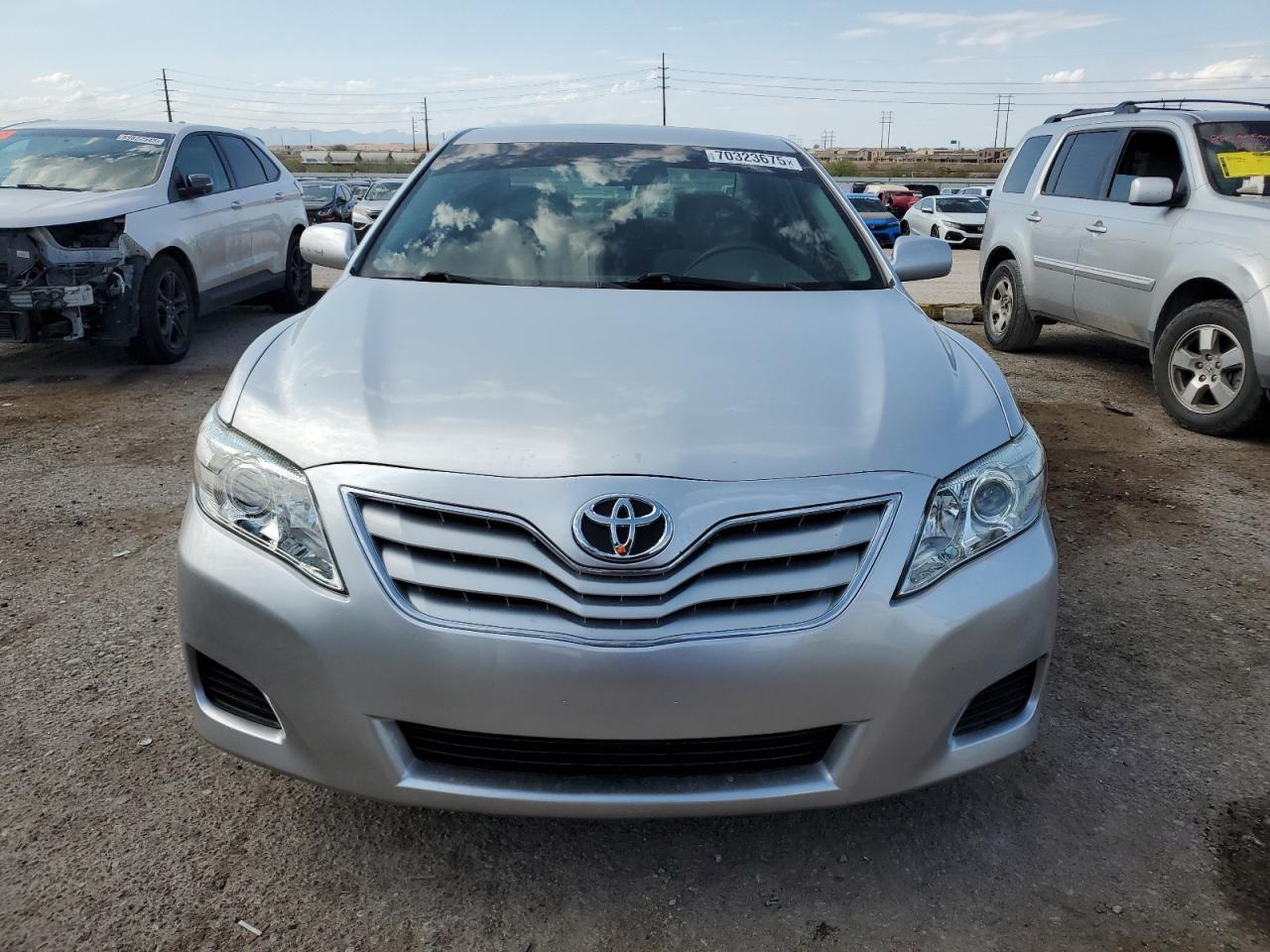 2011 Toyota Camry Base - Фото 5