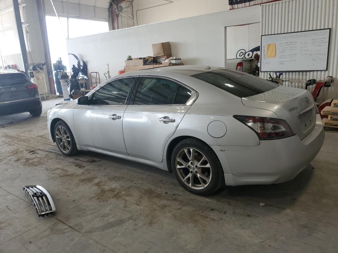 2012 Nissan Maxima S - Фото 2