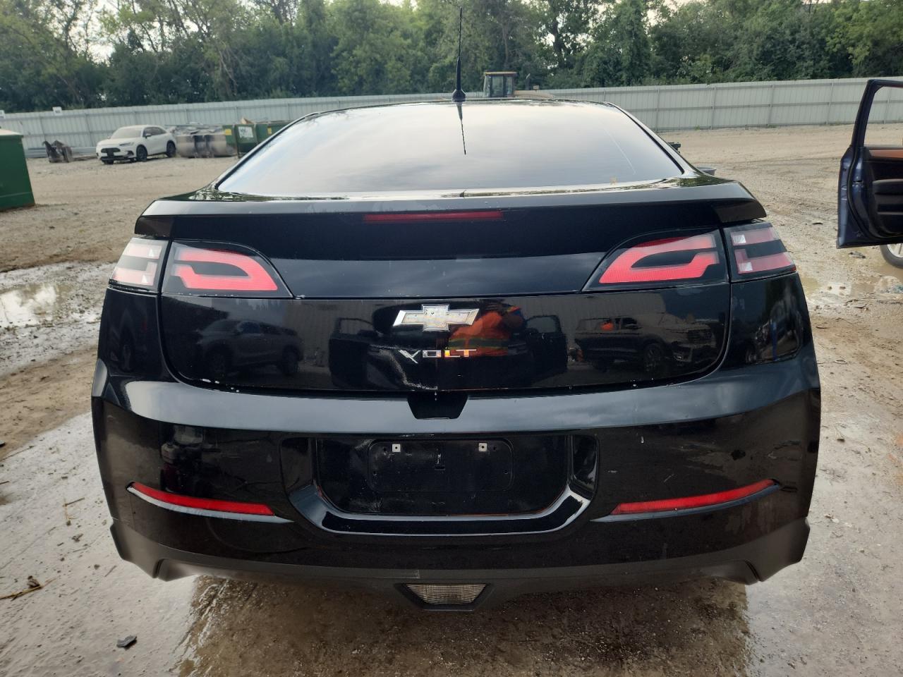 2013 Chevrolet Volt - Image 6