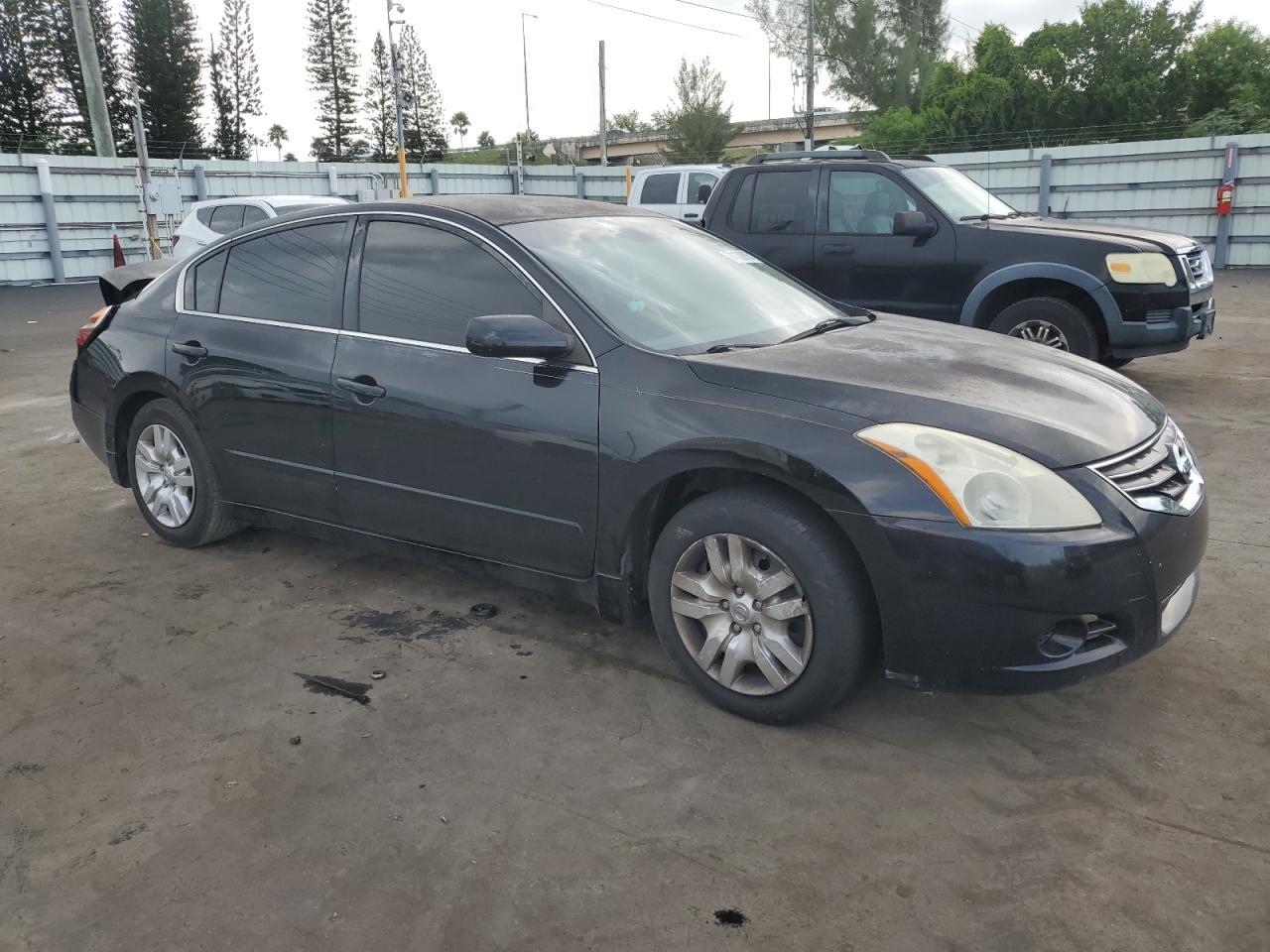 2012 Nissan Altima Base - Фото 4