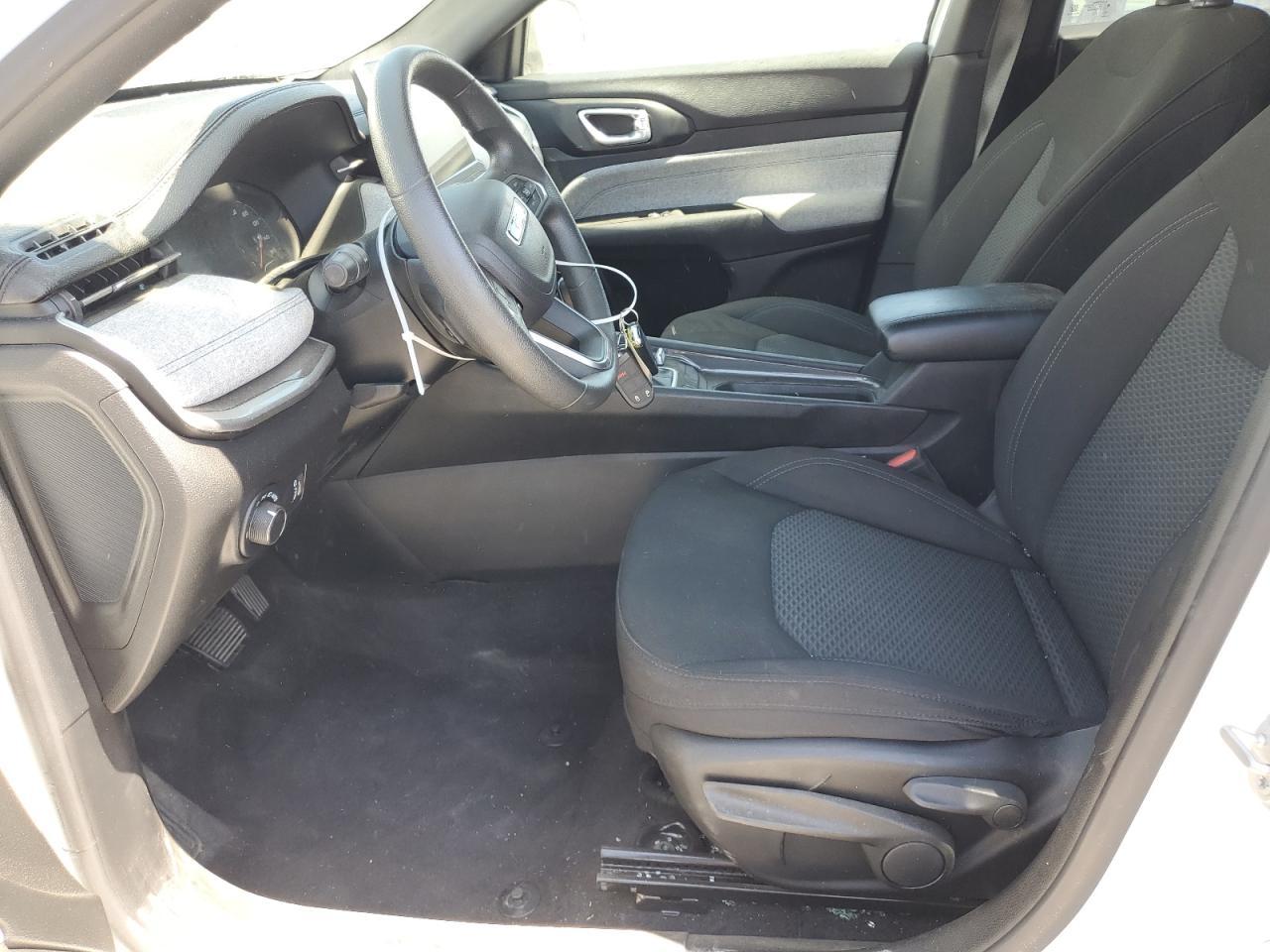 2023 Jeep Compass Sport - Фото 7