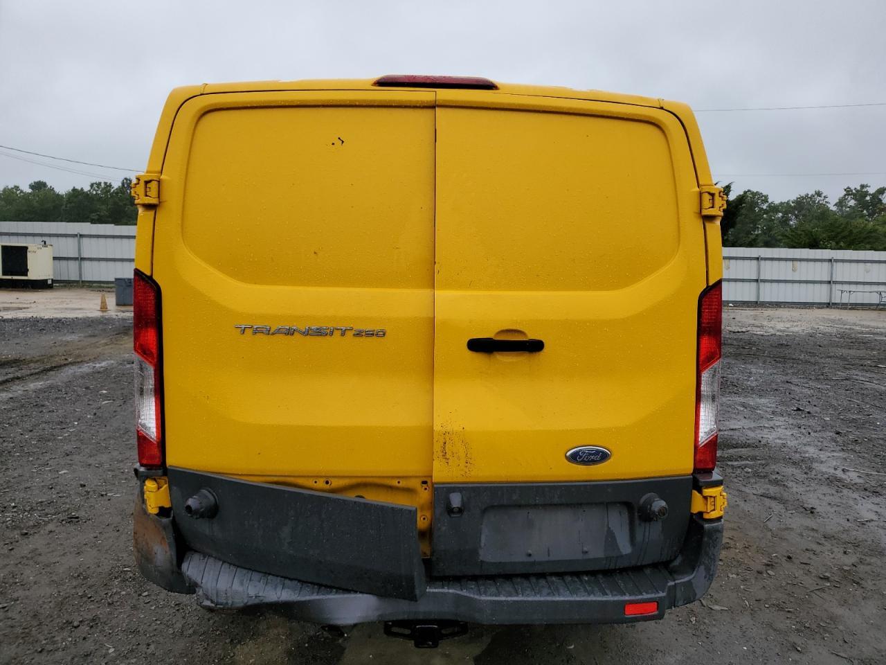 2016 Ford Transit T-250 - Image 6
