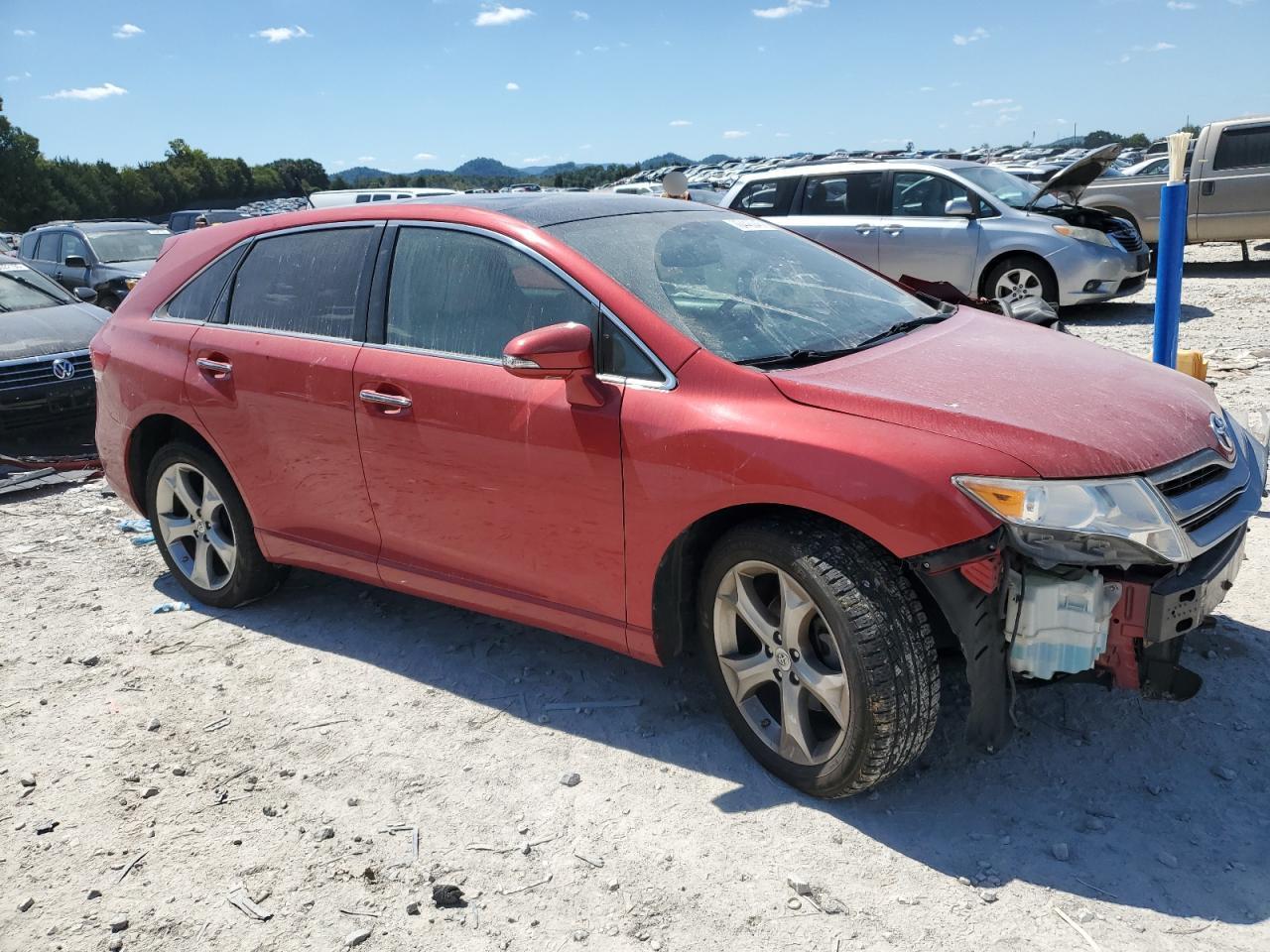 2014 Toyota Venza Le - Image 4