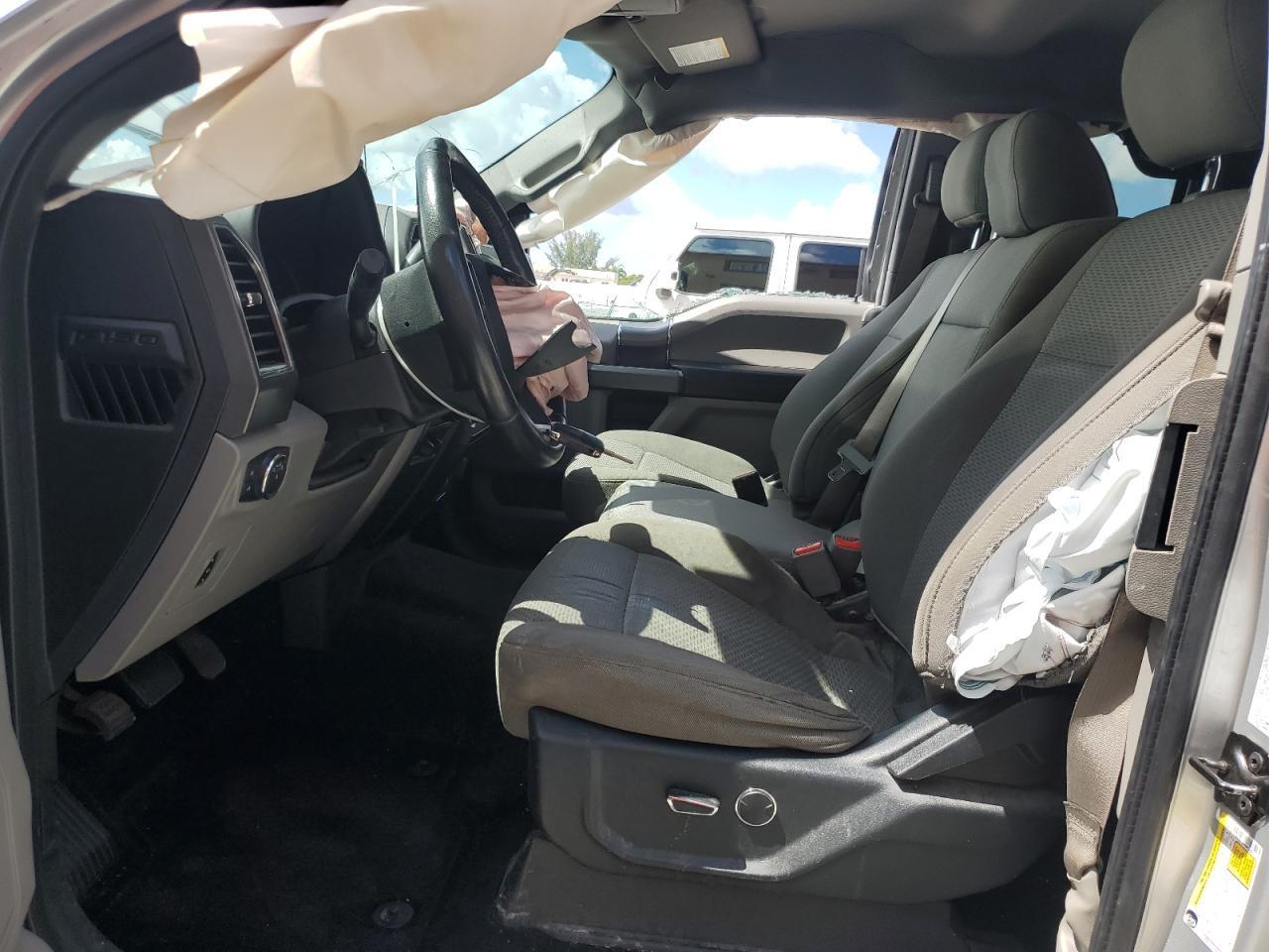 2017 Ford F150 Super Cab - Фото 7