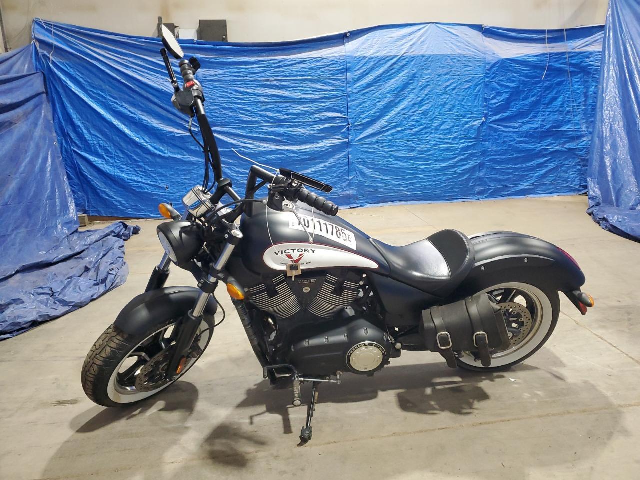 2014 Victory Motorcycles High-Ball - Фото 3