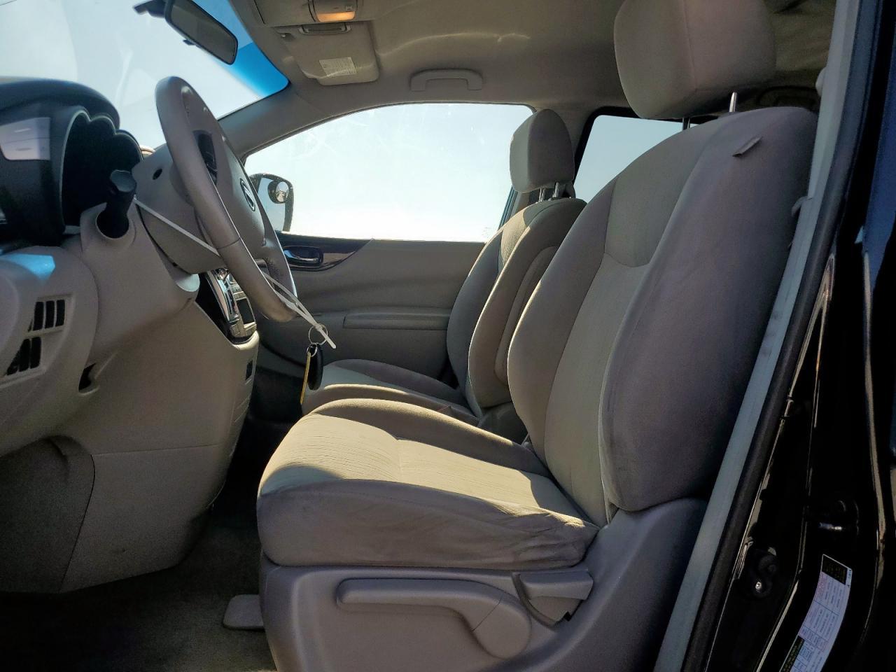 2016 Nissan Quest S - Фото 7