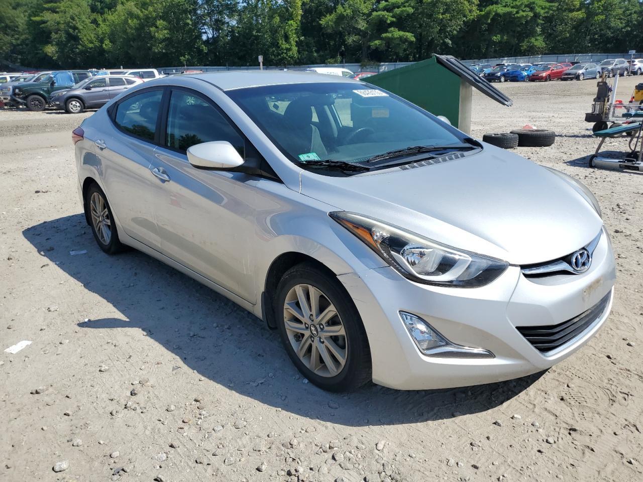 2016 Hyundai Elantra Se - Фото 4