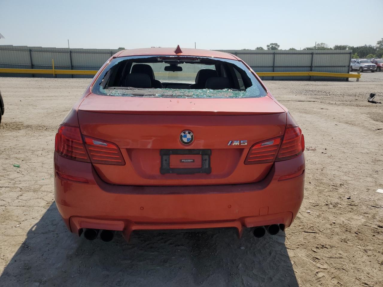 2014 BMW M5 - Фото 6