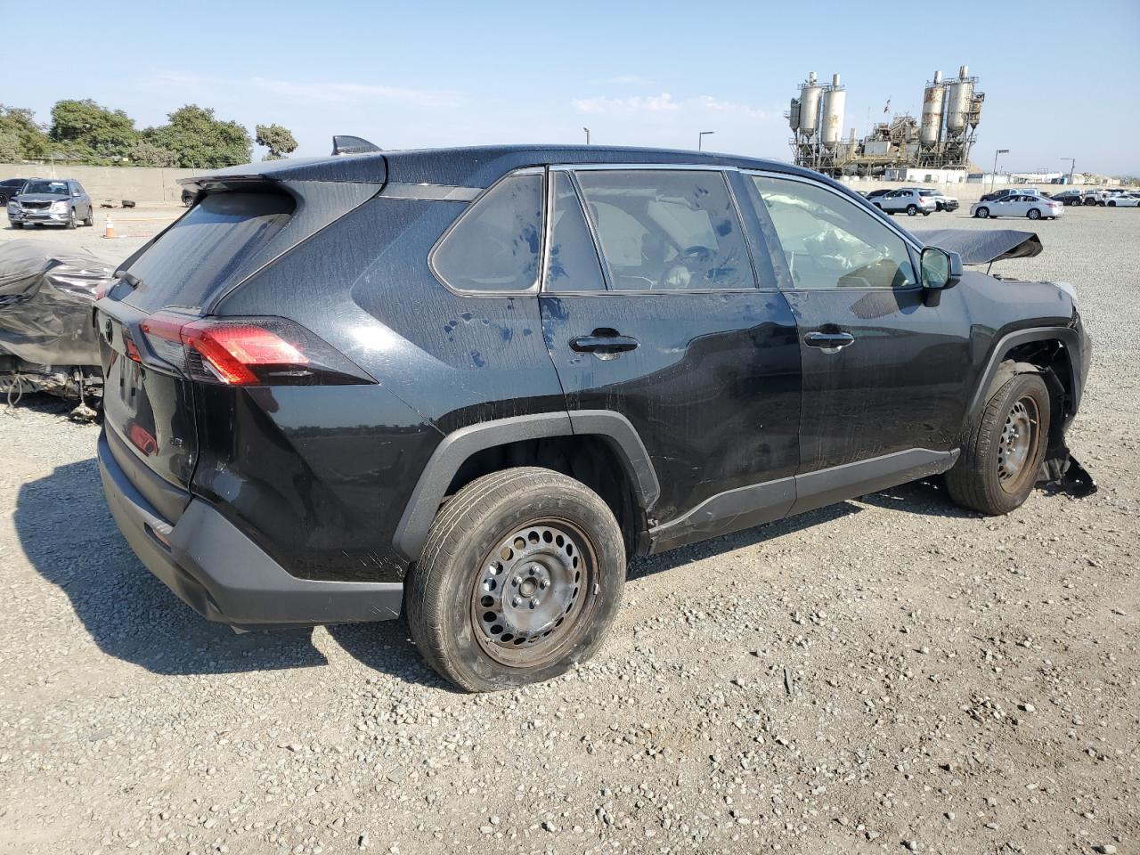 2024 Toyota Rav4 Le - Image 3