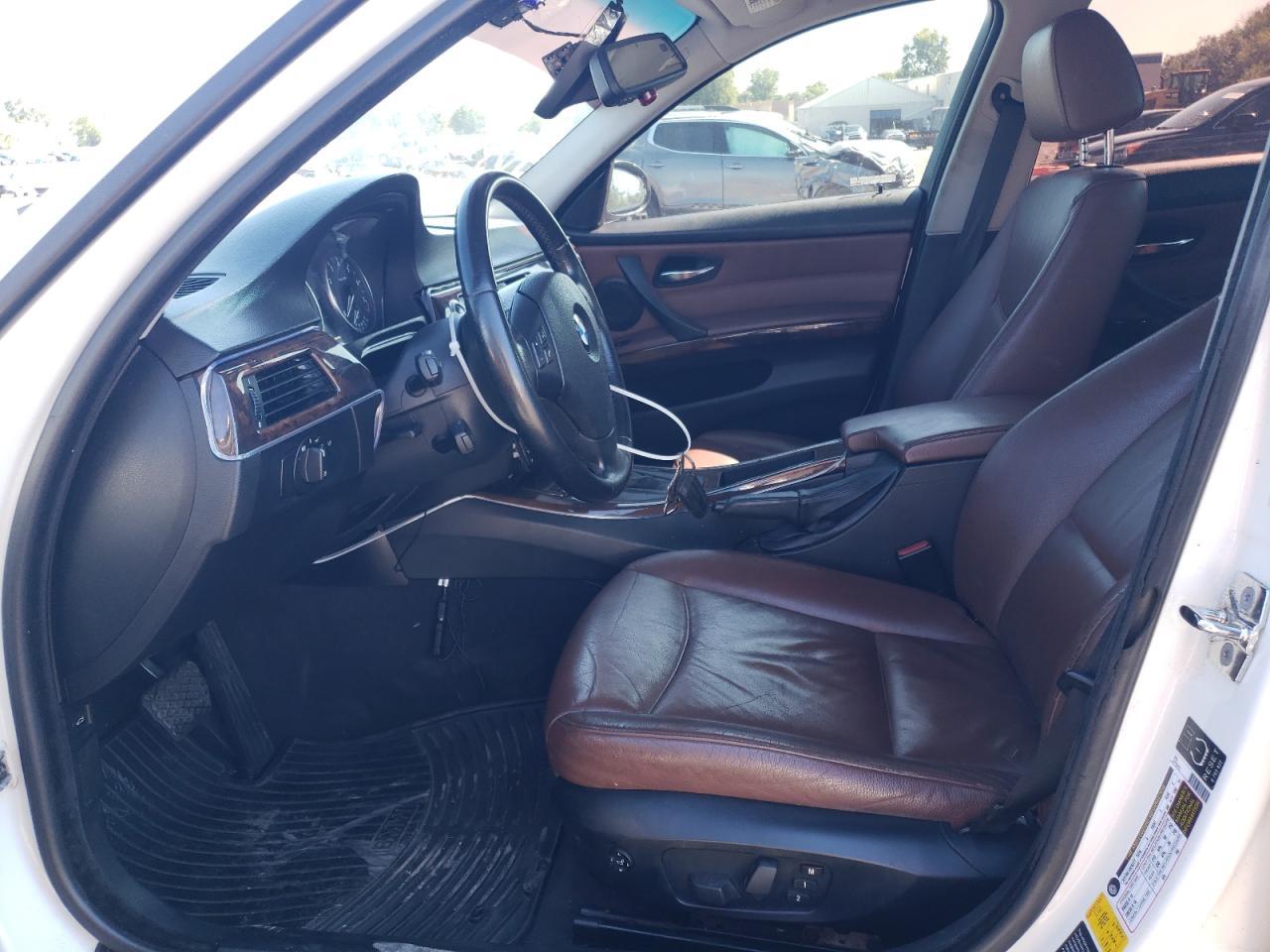 2006 BMW 325 Xi - Image 7