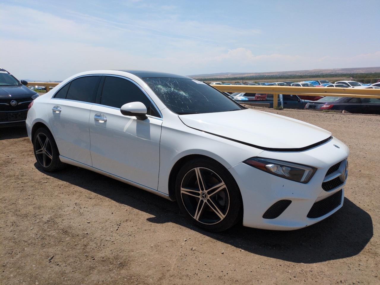 2020 Mercedes-Benz A 220 - Фото 4