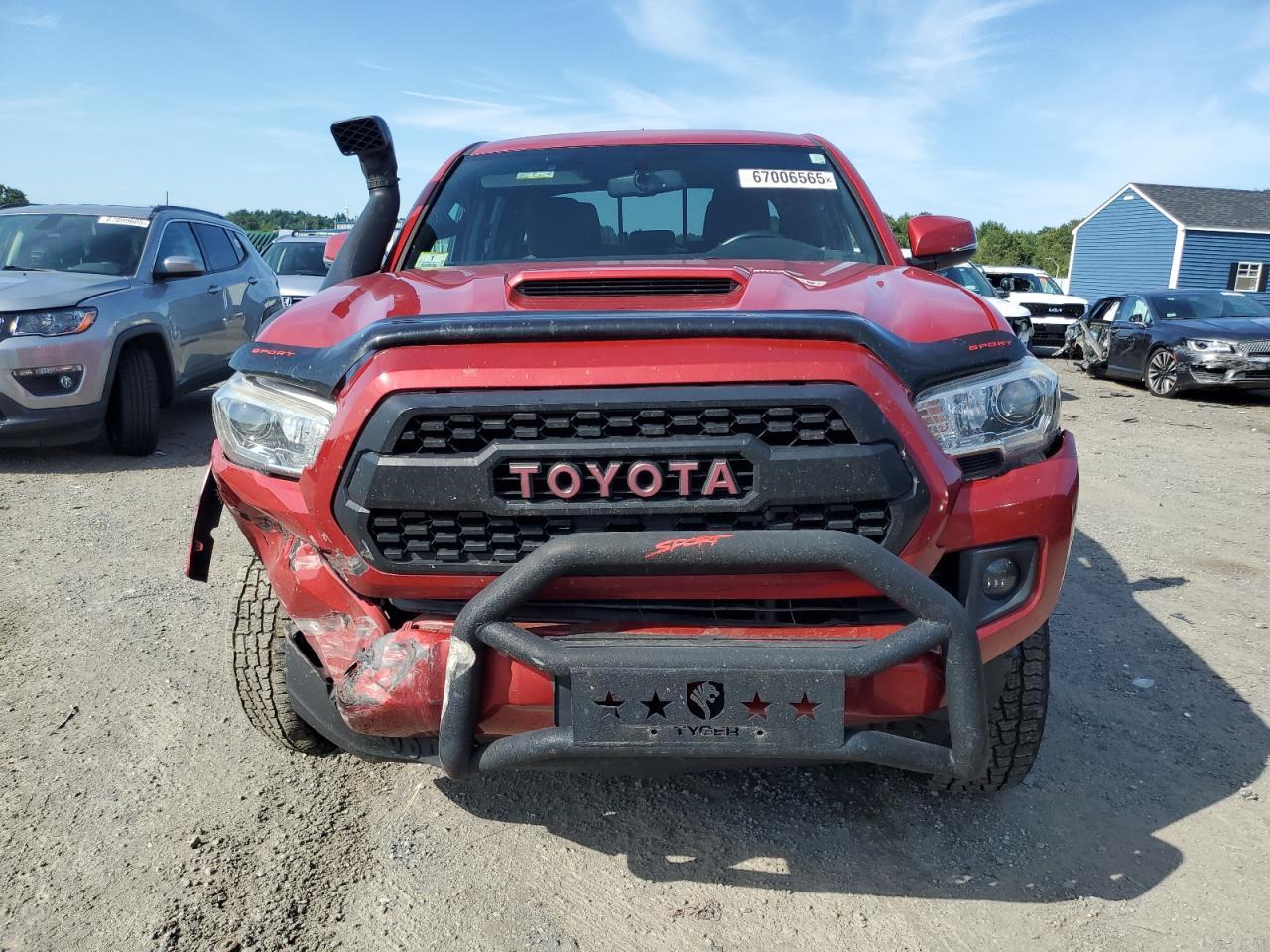 2017 Toyota Tacoma Trd Sport - Image 5