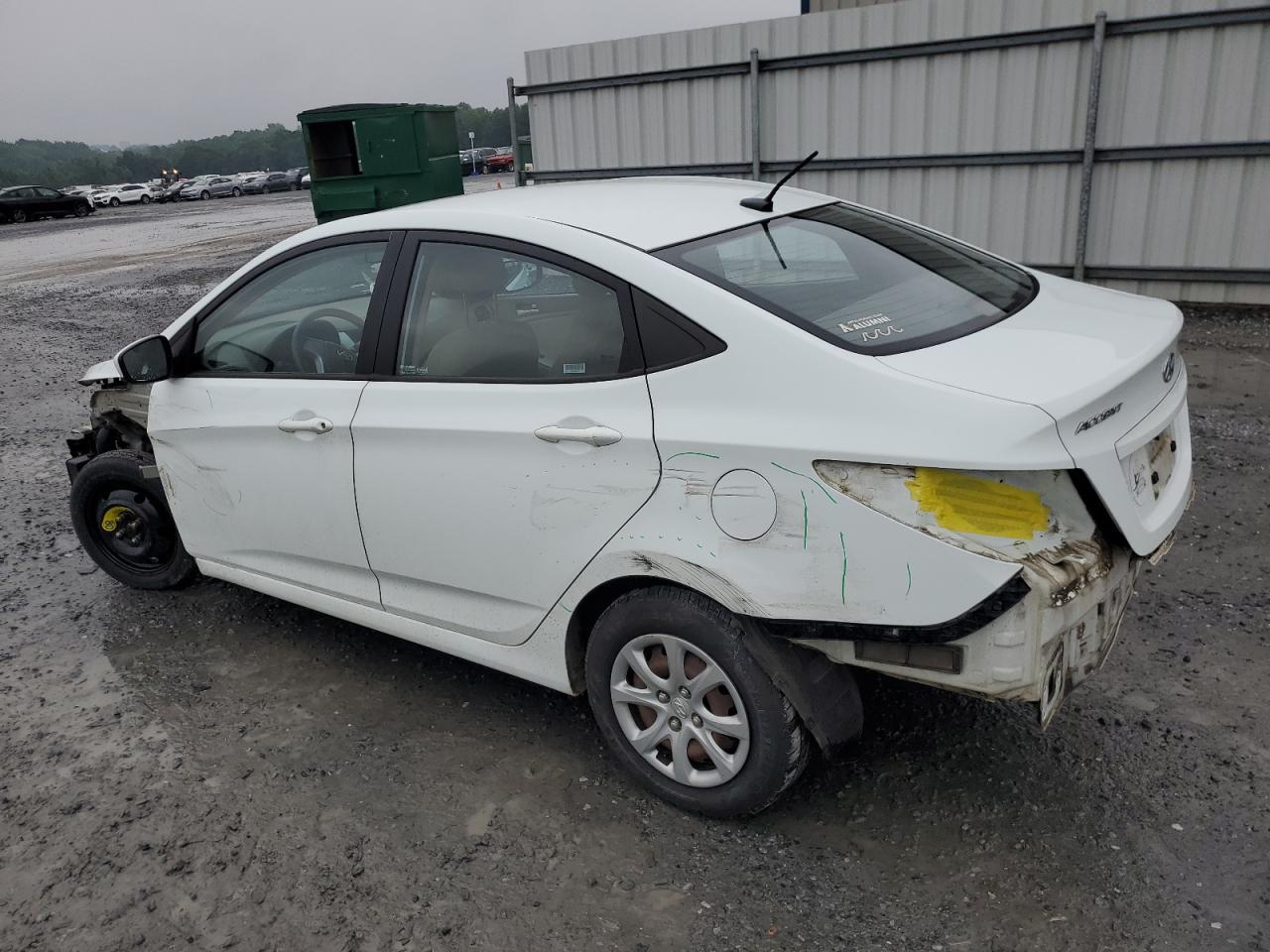 2013 Hyundai Accent Gls - Image 2