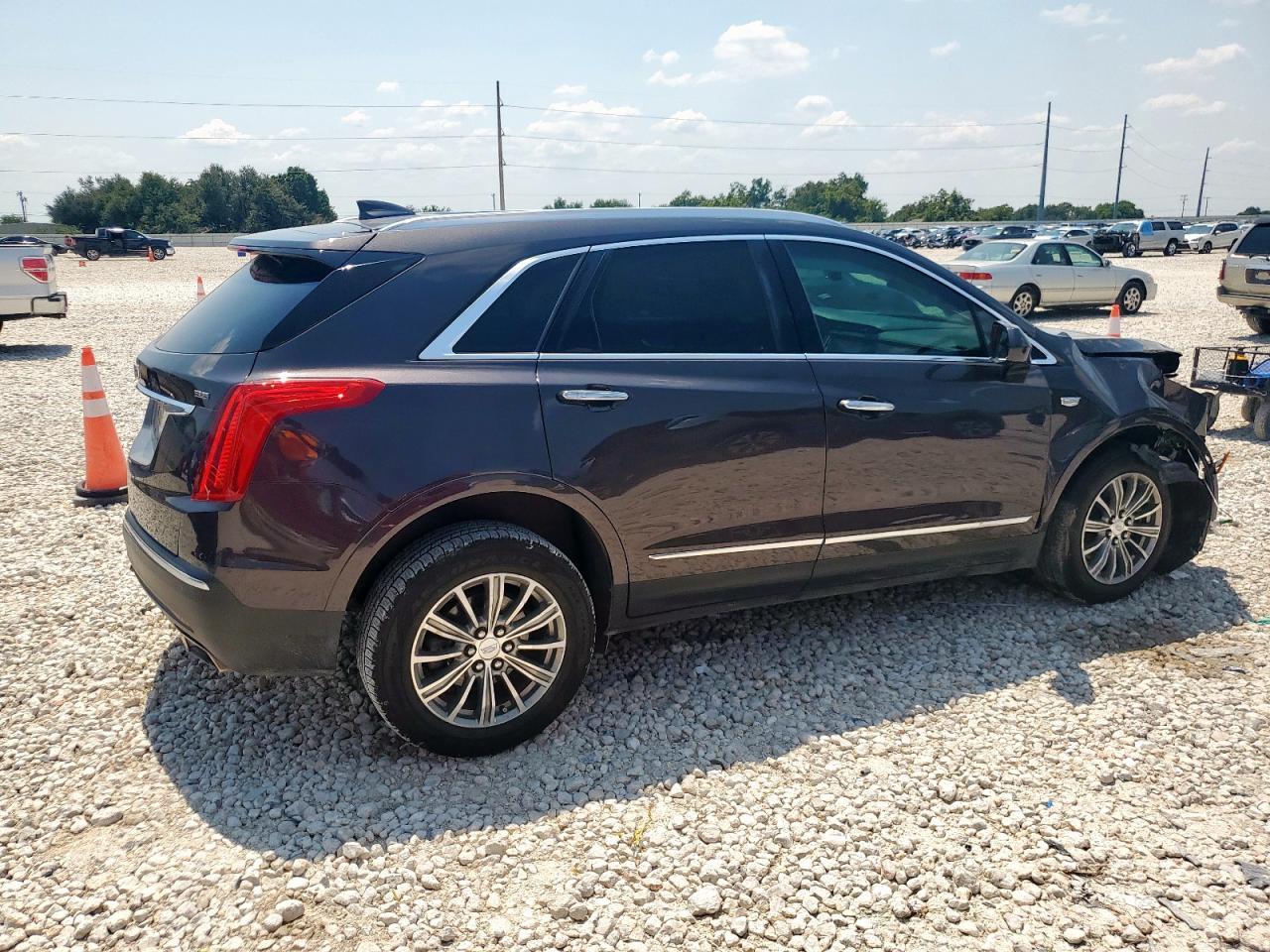 2017 Cadillac Xt5 Luxury - Фото 3