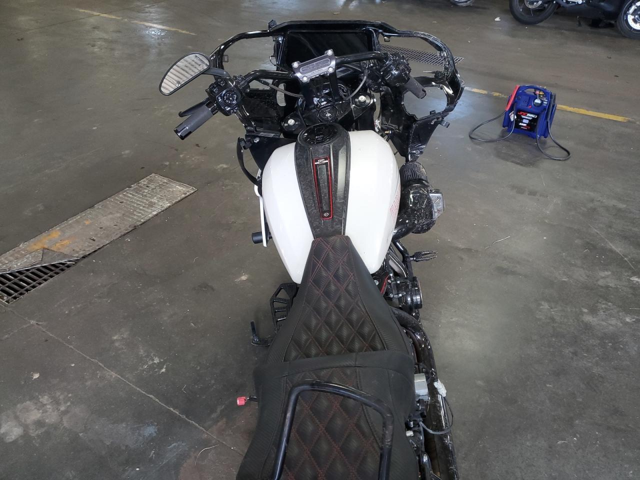 2024 Harley-Davidson Fltrxstse - Фото 6