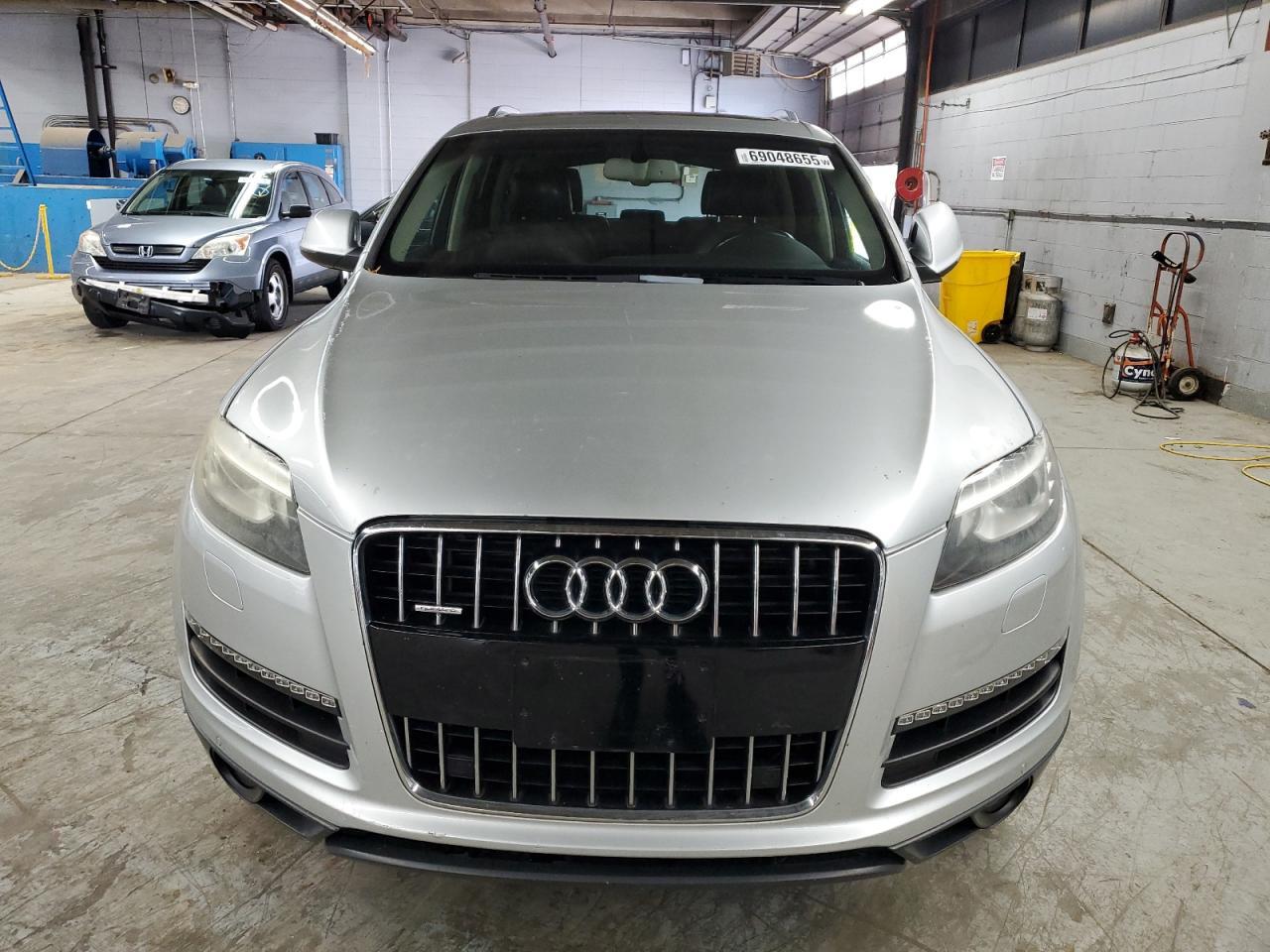 2013 Audi Q7 Premium Plus - Image 5
