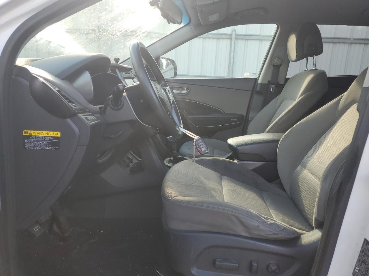 2017 Hyundai Santa Fe Se - Фото 7