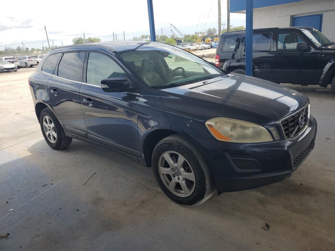 2012 Volvo Xc60 3.2 - Image 4