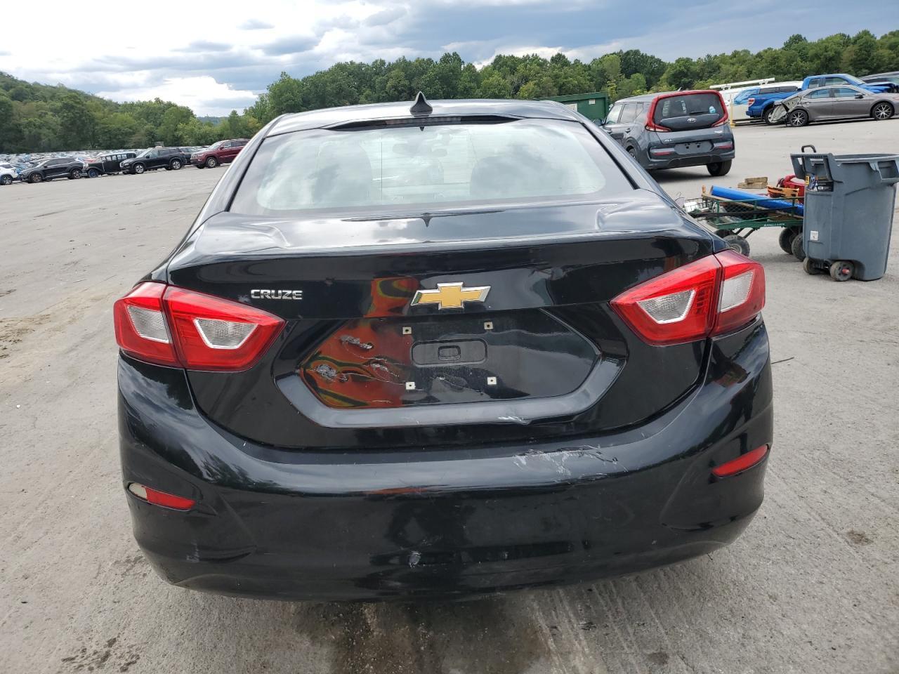 2019 Chevrolet Cruze Ls - Фото 6