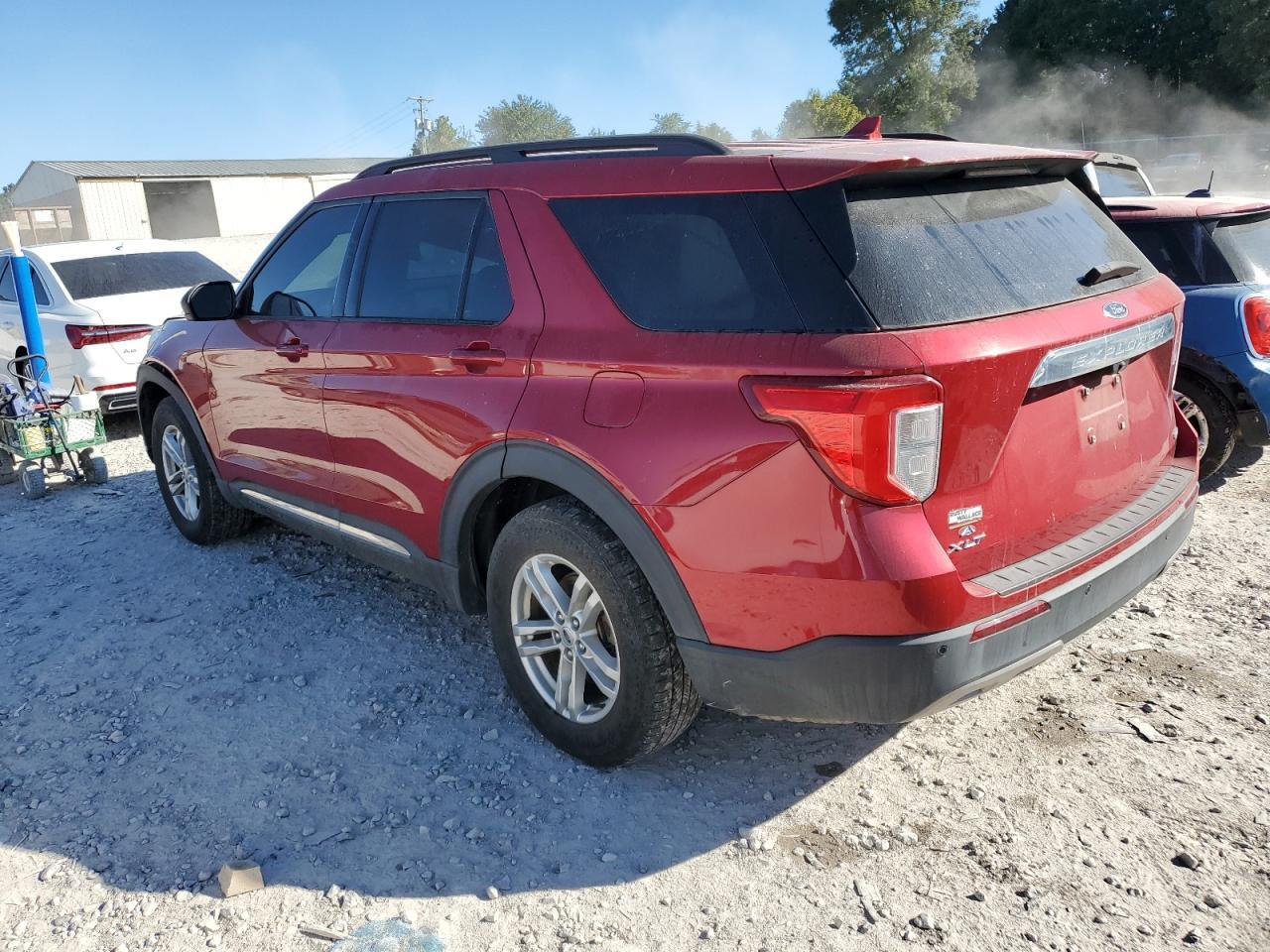 2020 Ford Explorer Xlt - Фото 2
